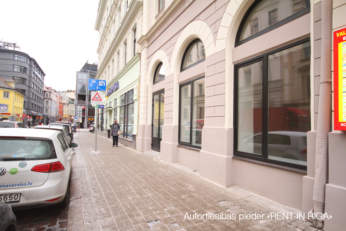 Retail premises for rent, Audēju street - Image 1