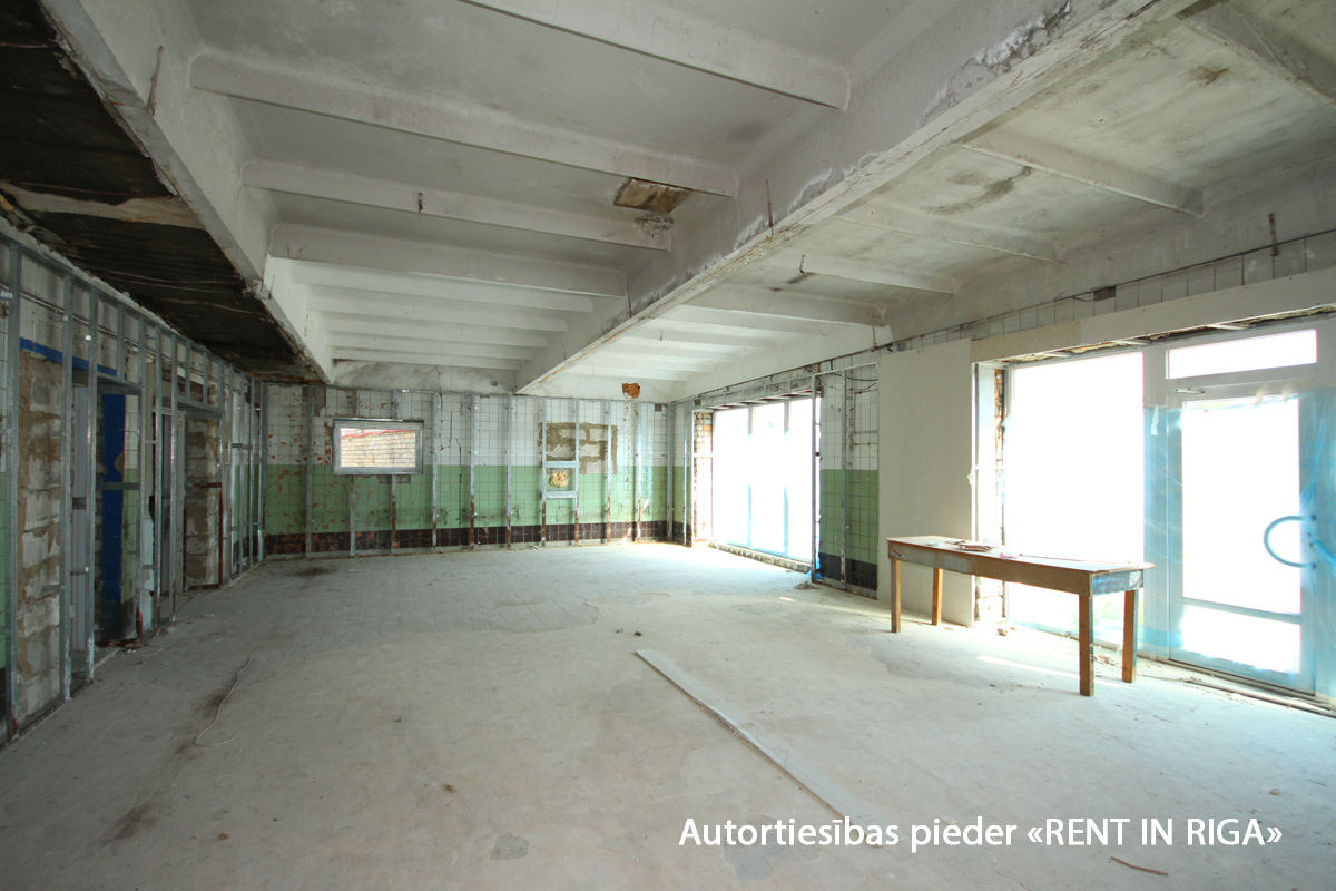 Iznomā tirdzniecības telpas, Siguldas šoseja - Attēls 1