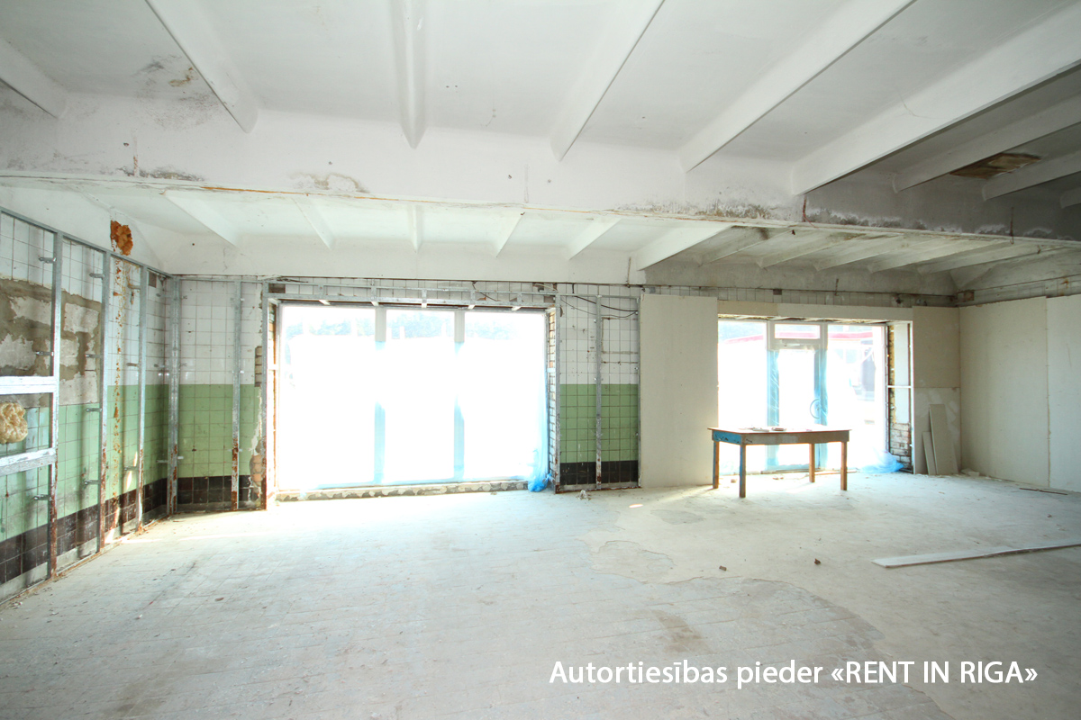 Iznomā tirdzniecības telpas, Siguldas šoseja - Attēls 1