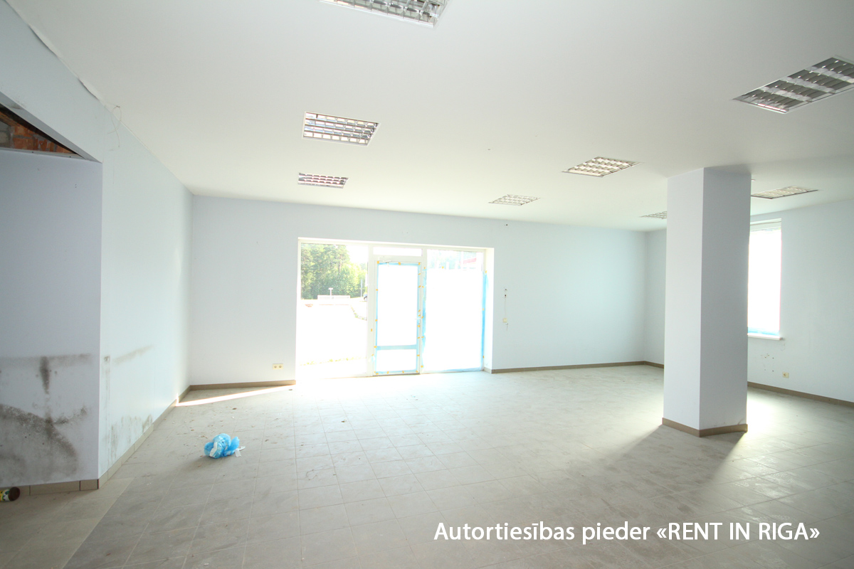 Iznomā tirdzniecības telpas, Siguldas šoseja - Attēls 1