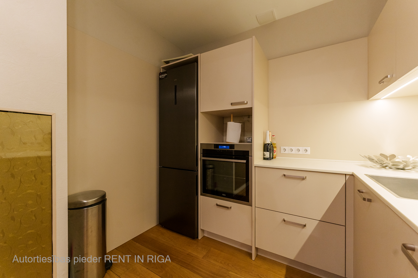 Apartment for rent, Vaļņu street 4 - Image 1