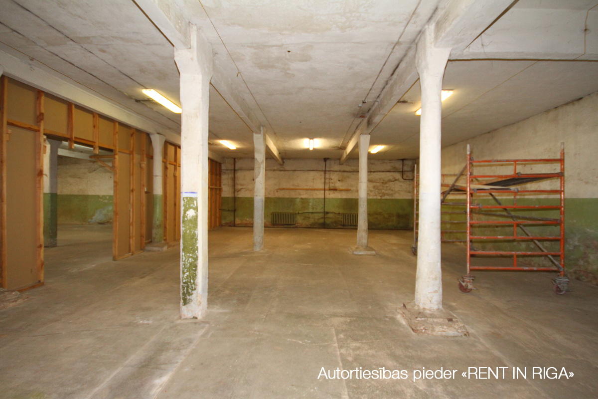 Warehouse for rent, Duntes street - Image 1