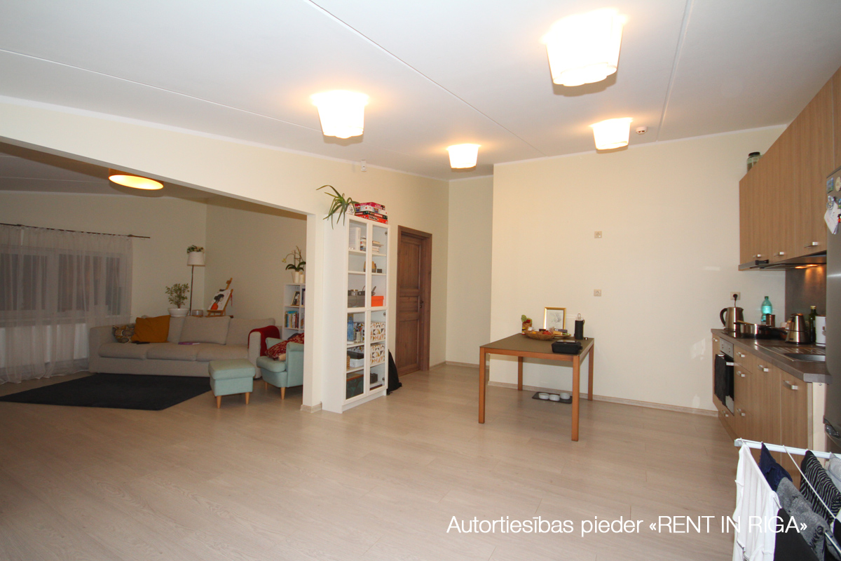 Apartment for rent, Grantiņu street 1A - Image 1