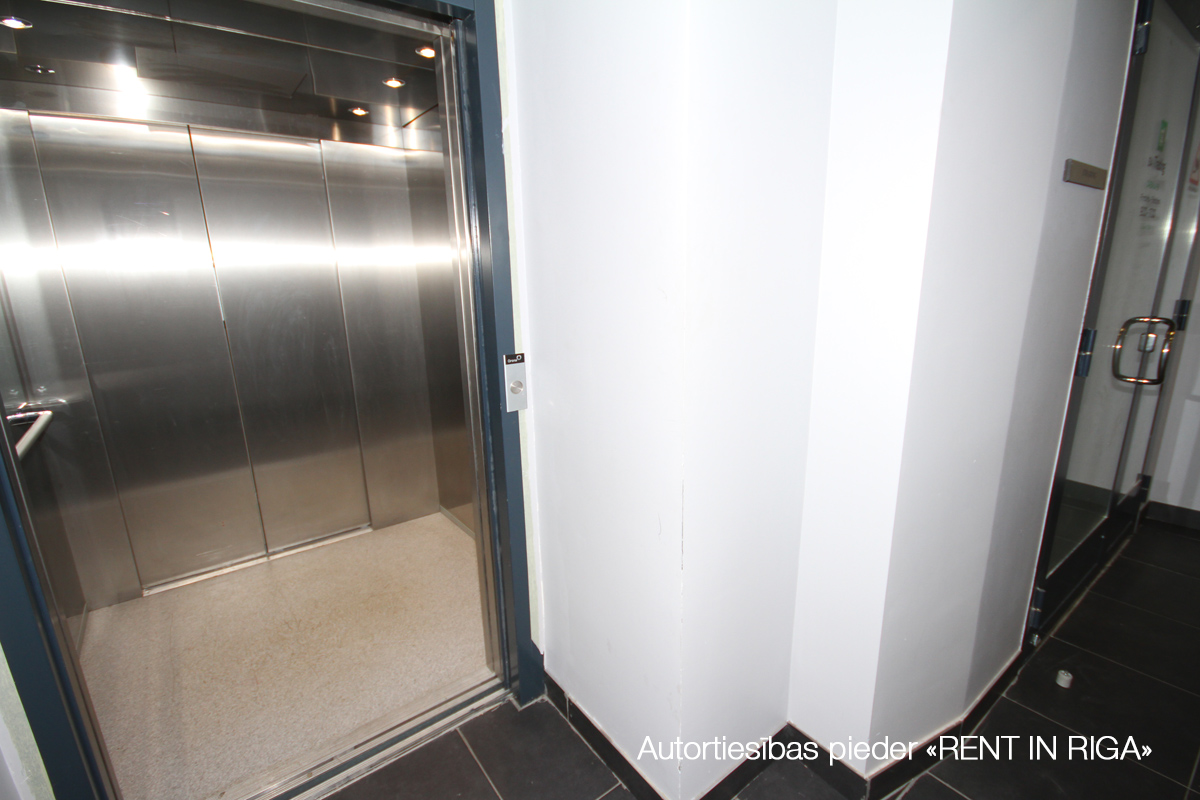 Iznomā biroju, Zemitāna iela - Attēls 1