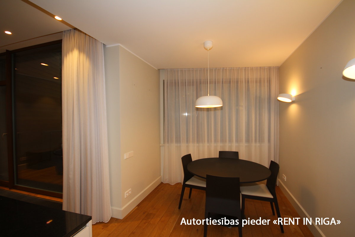 Apartment for rent, Dzintaru prospekts street 36 - Image 1