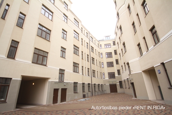 Apartment for rent, E.Birznieka Upīša street 10A - Image 1