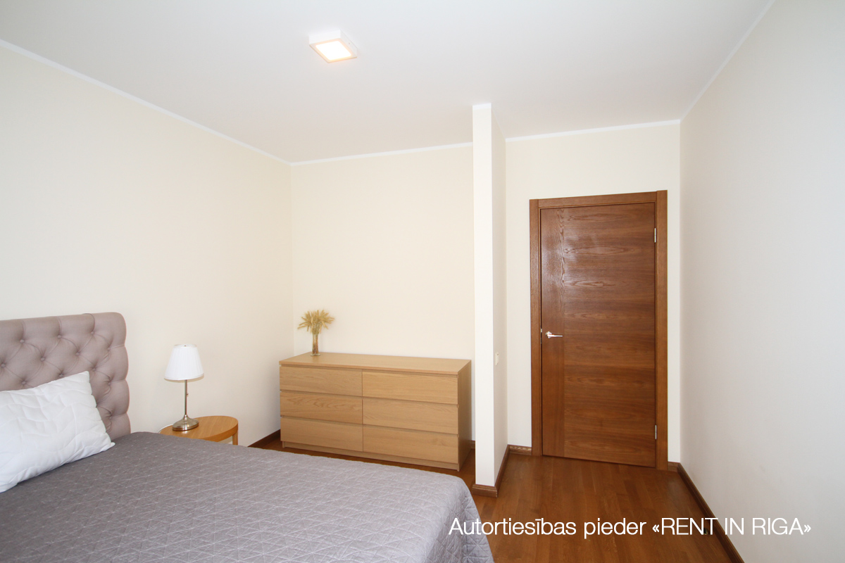 Apartment for rent, Teātra street 2 - Image 1