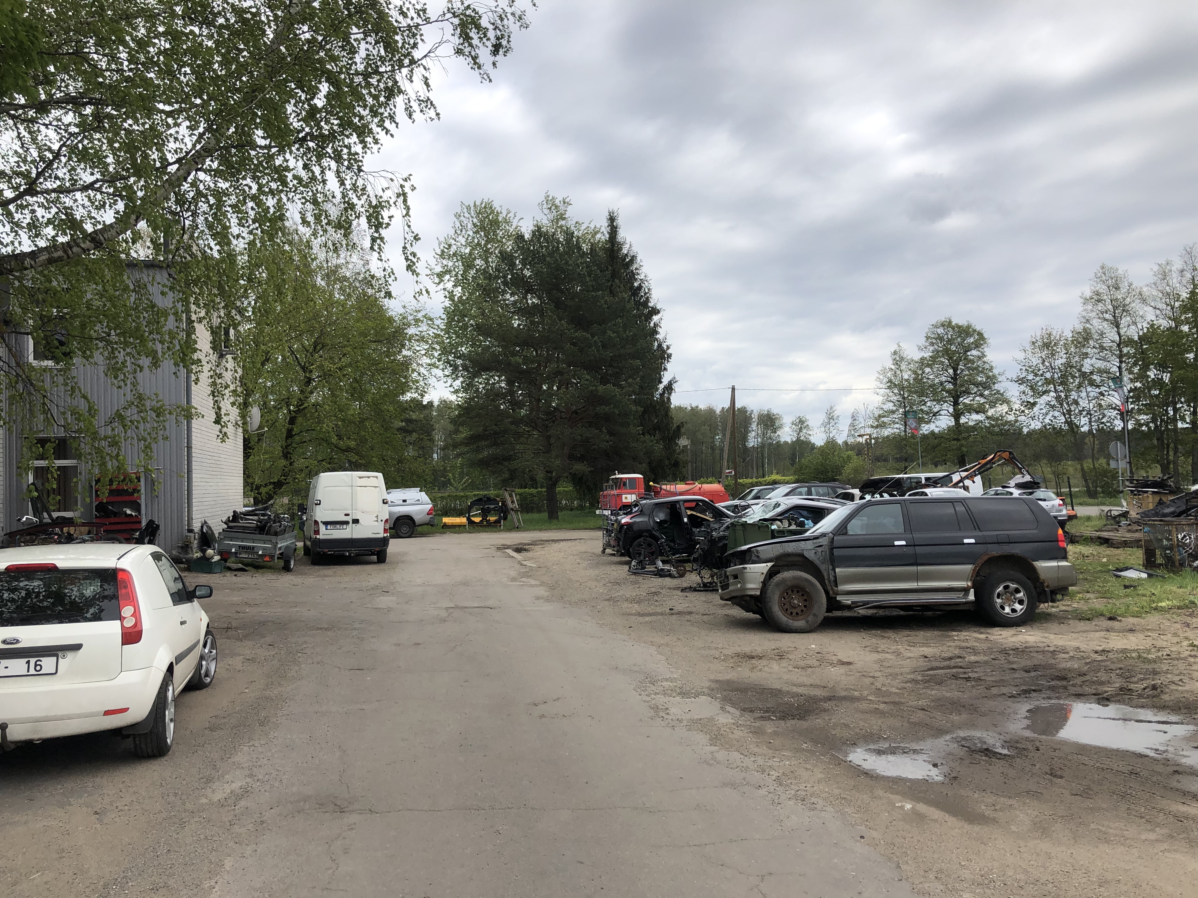 Iznomā noliktavu, Gaismas iela - Attēls 1