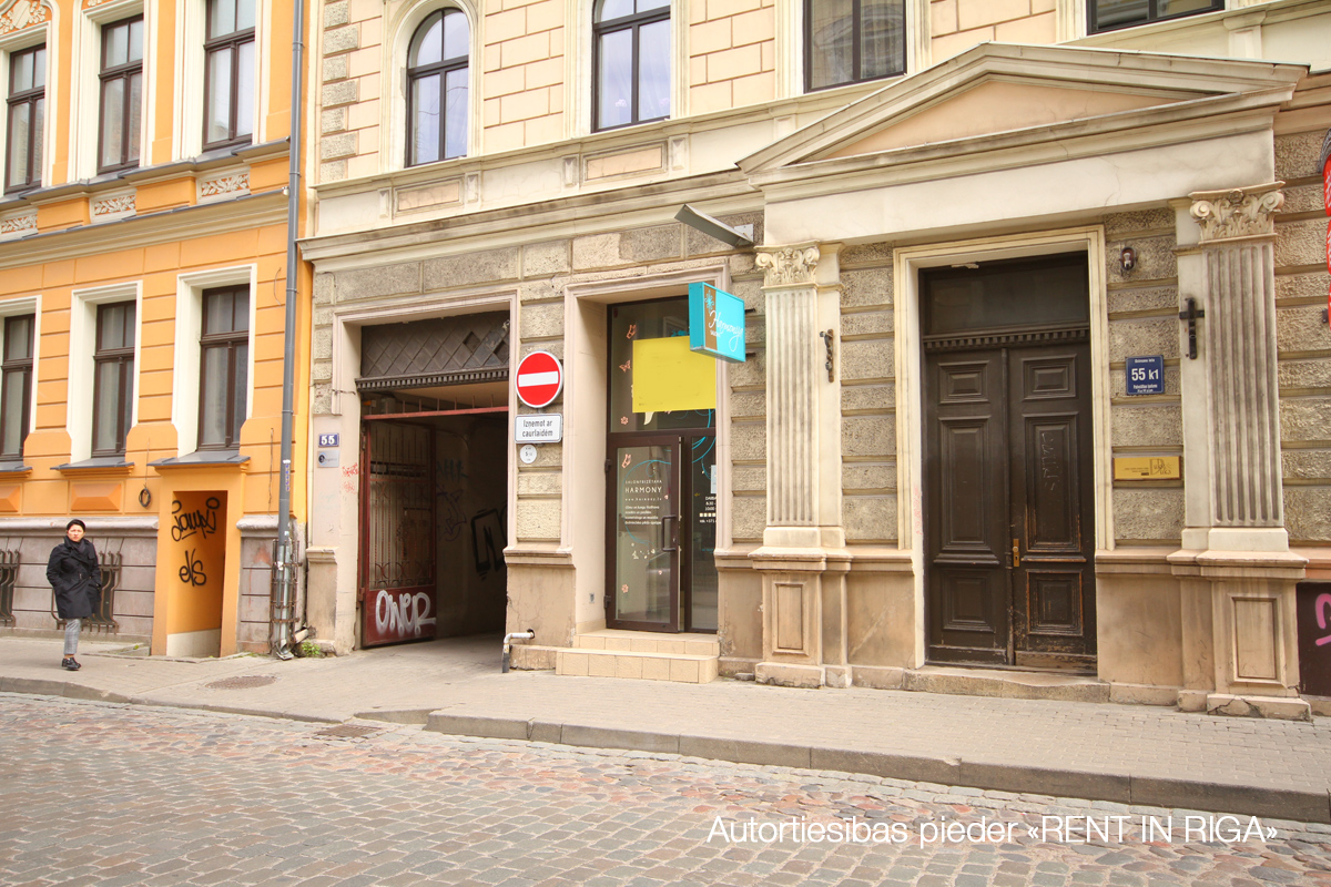 Сдают торговые помещения, улица Dzirnavu - Изображение 1