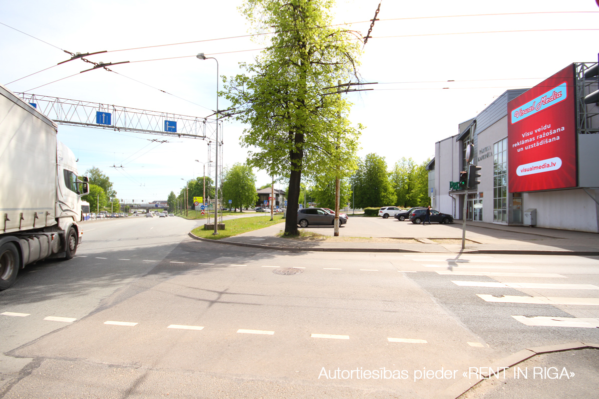 Property building for sale, Vaiņodes street - Image 1