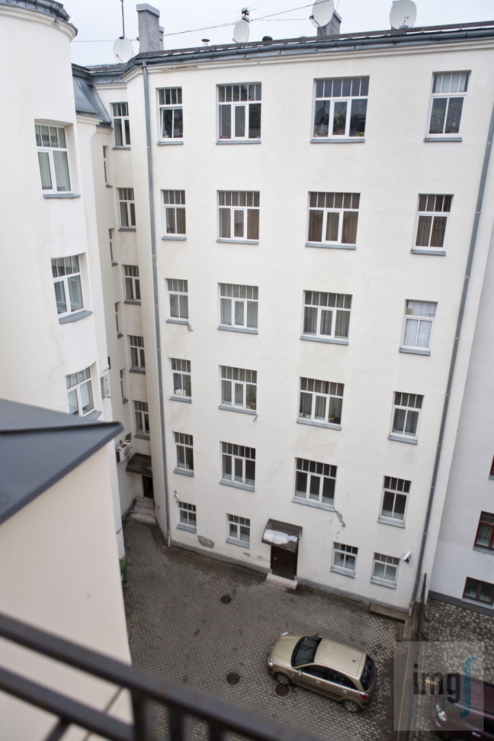 Apartment for rent, Vīlandes street 8 - Image 1