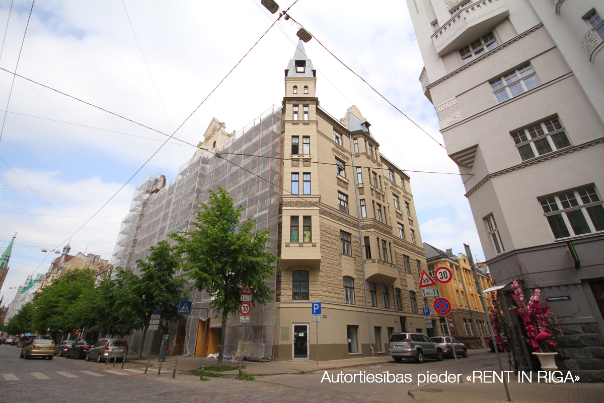 Apartment for rent, Ģertrūdes street 19/21 - Image 1