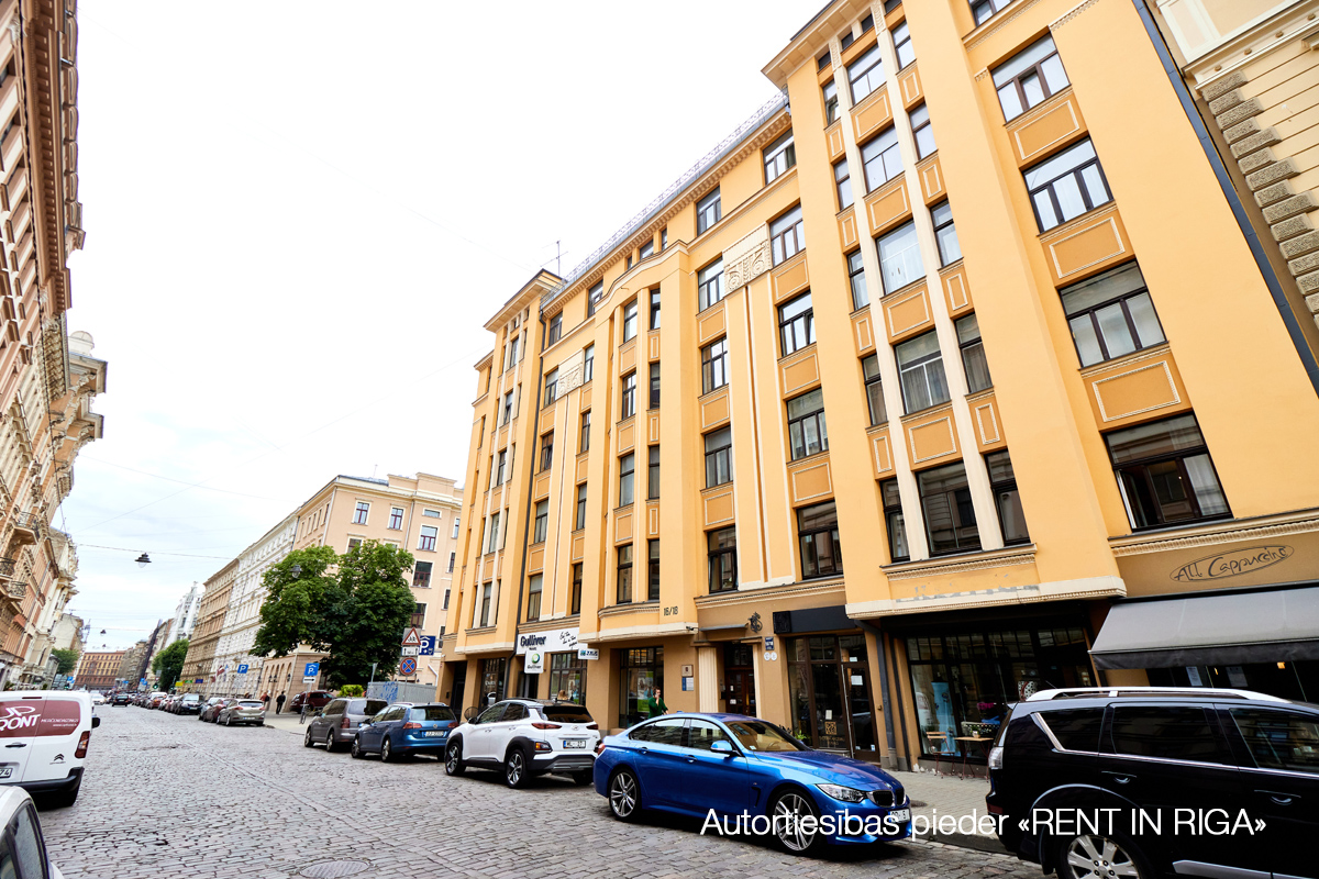 Apartment for sale, Blaumaņa street 16 - Image 1