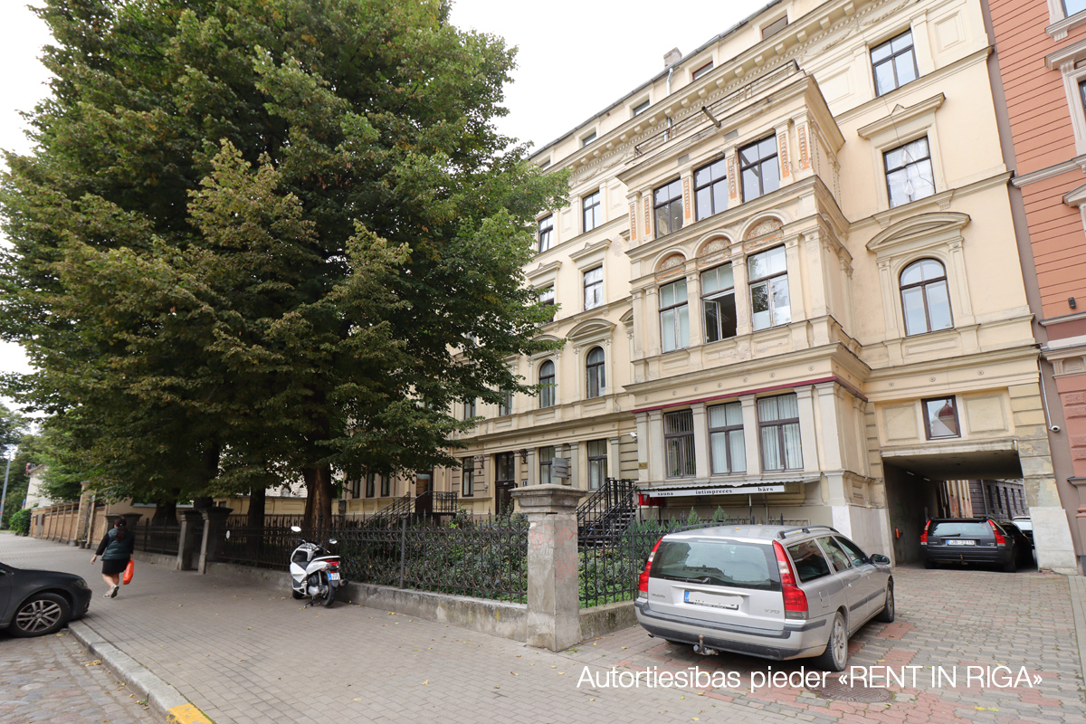 Apartment for rent, Alfrēda Kalniņa street 8 - Image 1
