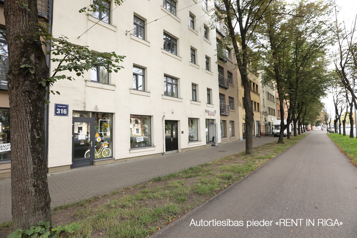 Retail premises for rent, Brīvības gatve - Image 1