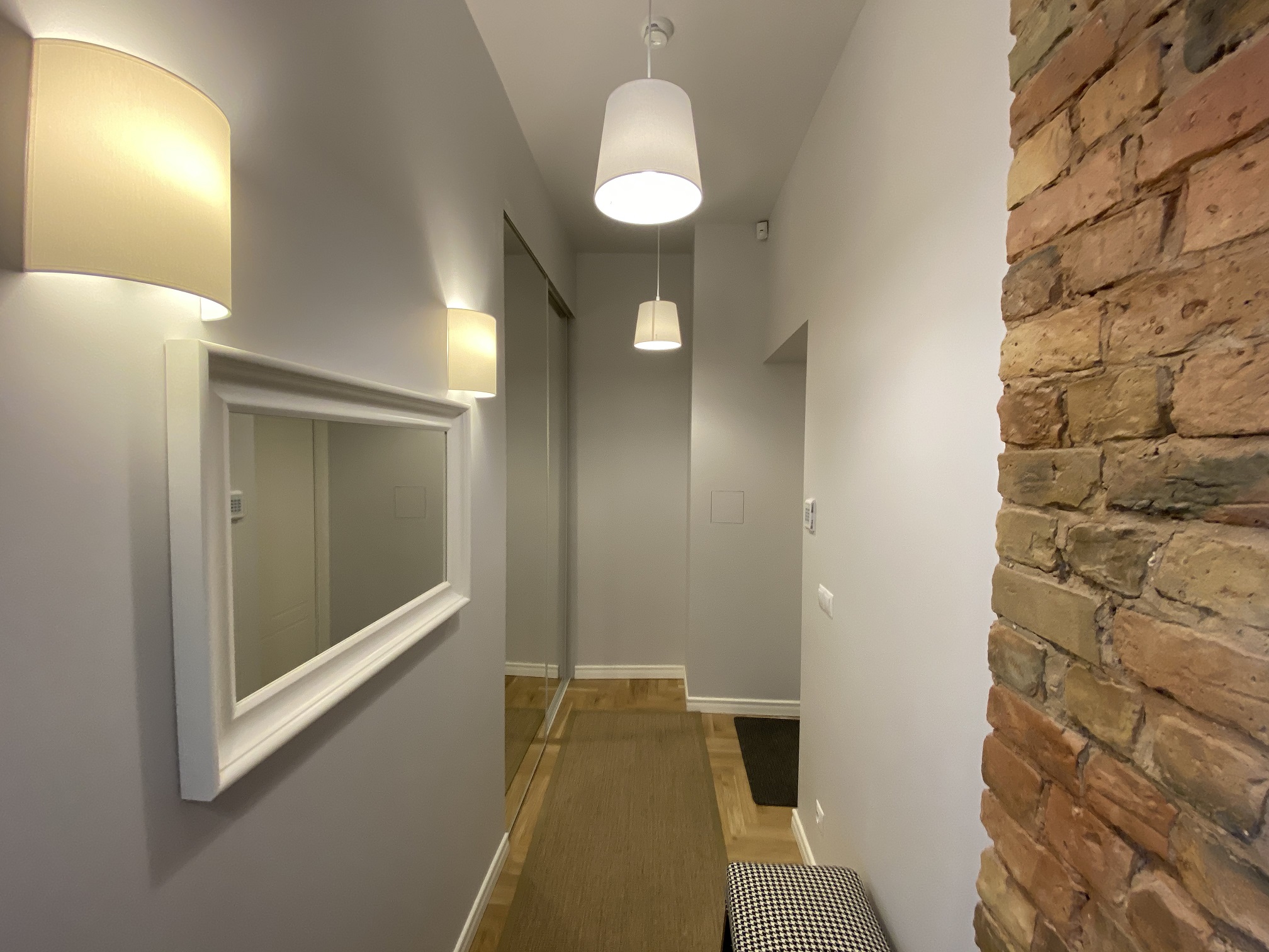 Izīrē dzīvokli, Krišjāņa Barona iela 76 - Attēls 1