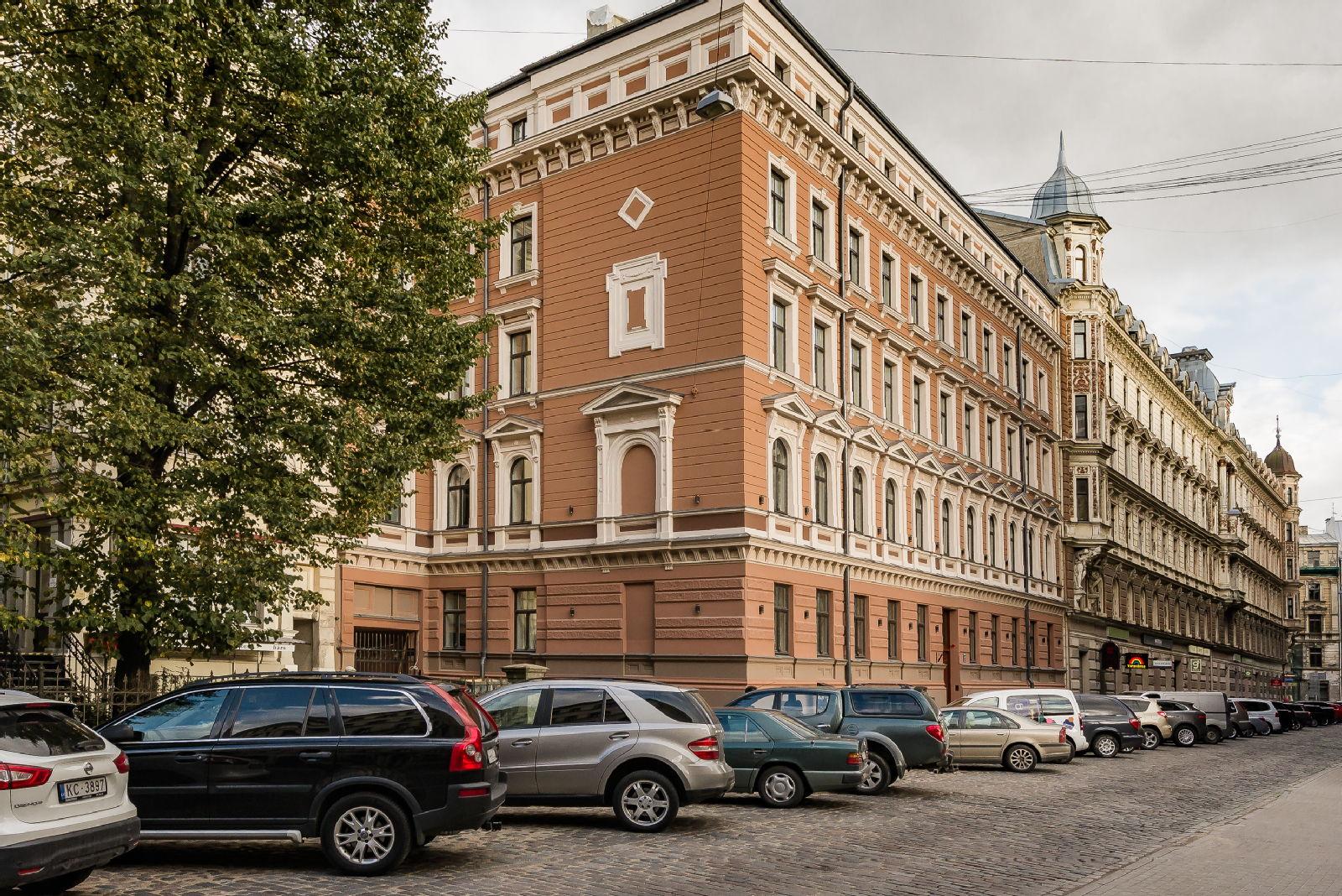 Apartment for rent, Kalniņa street 6 - Image 1