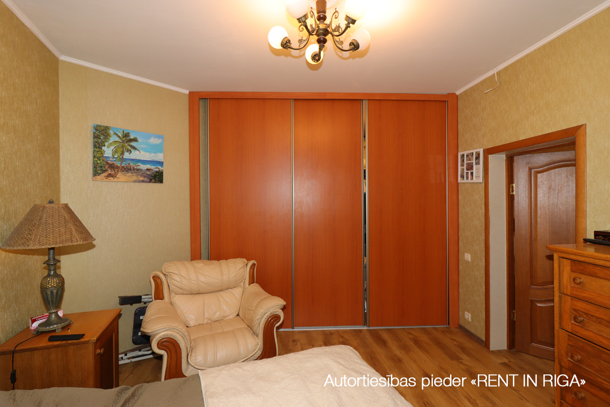 Apartment for sale, Aptiekas street 11 - Image 1