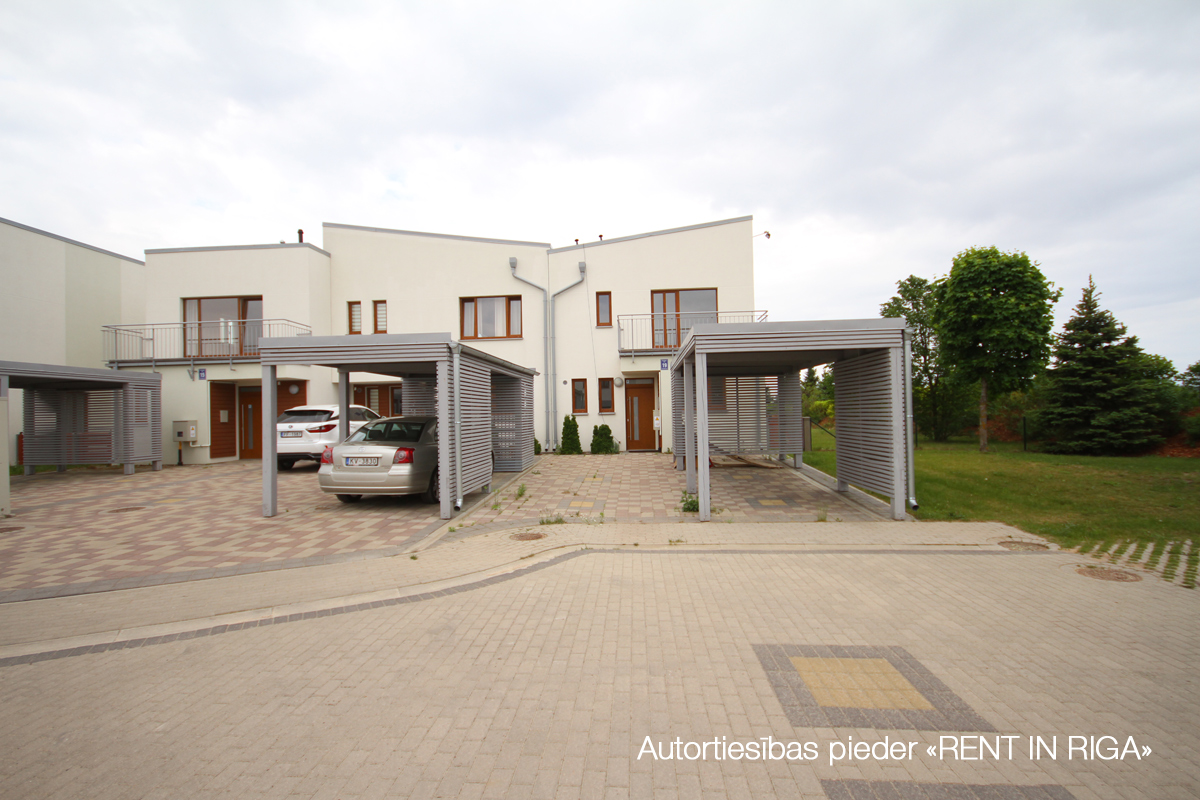 House for rent, Bezdelīgu street - Image 1