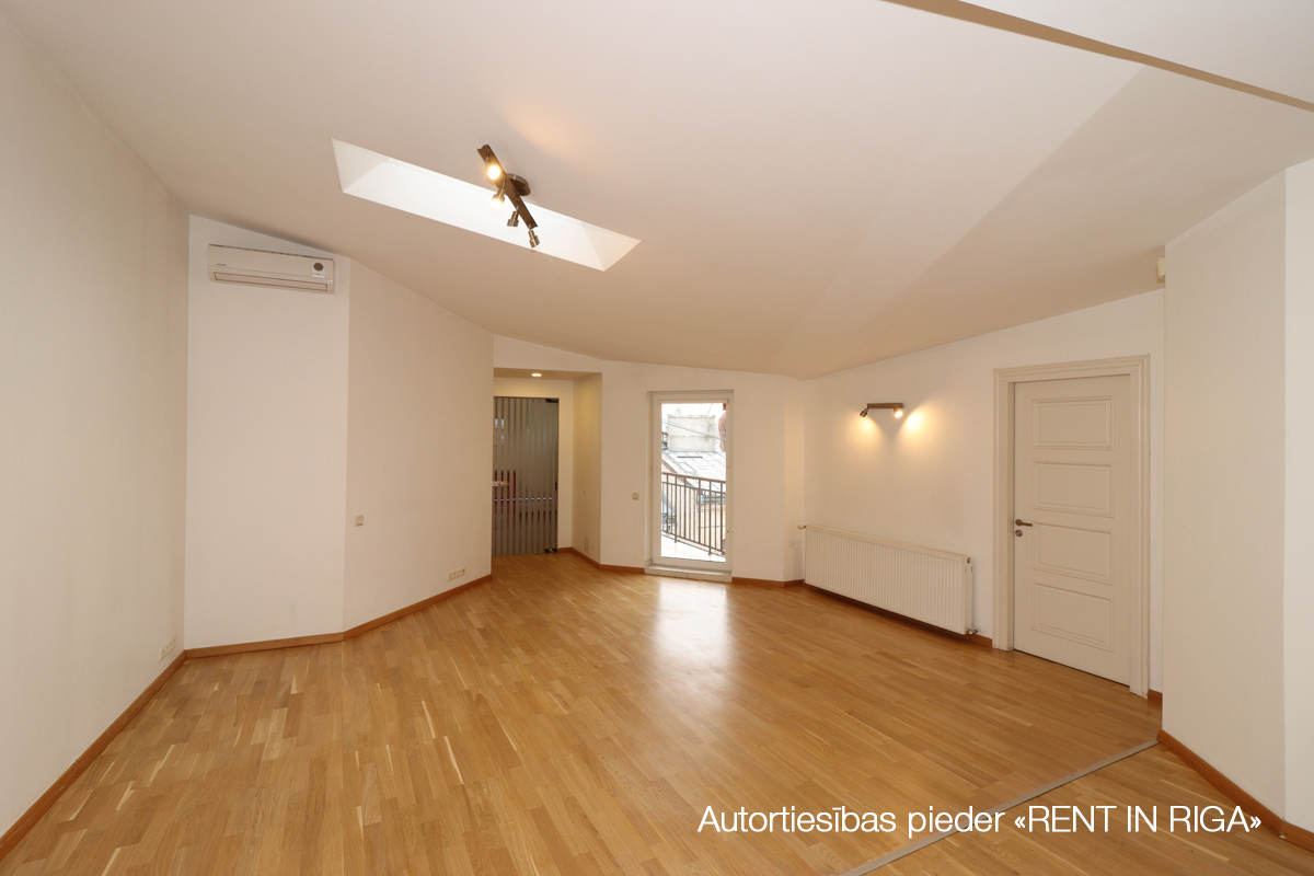 Apartment for rent, Brīvības street 70 - Image 1