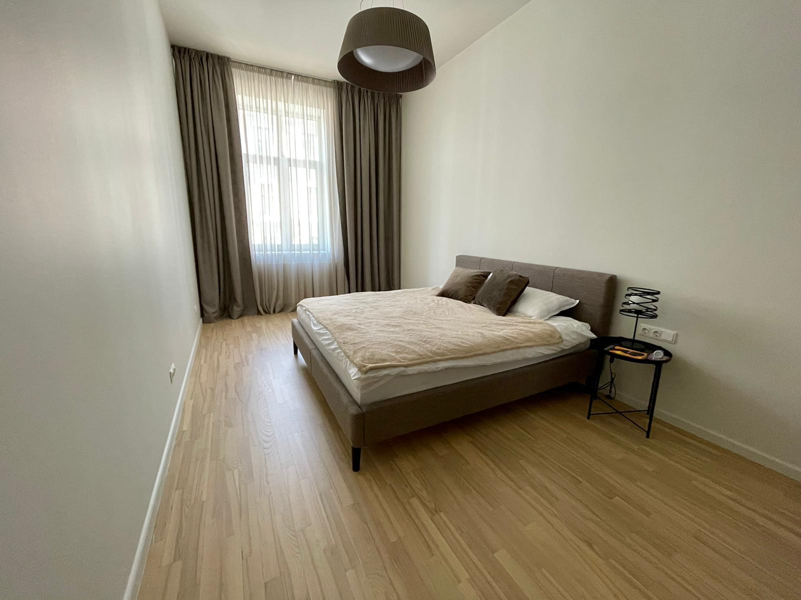 Apartment for rent, Dzirnavu street 43 - Image 1