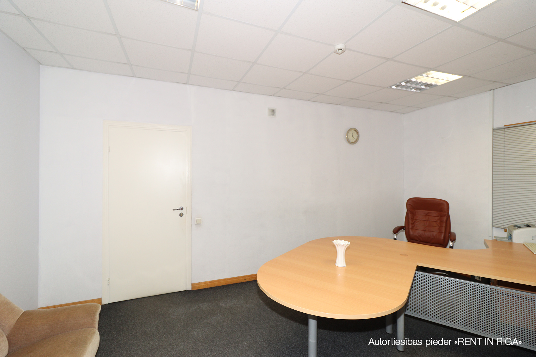 Office for rent, Piedrujas street - Image 1