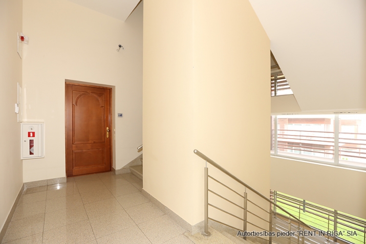 Apartment for rent, Bulduru prospekts 33 - Image 1
