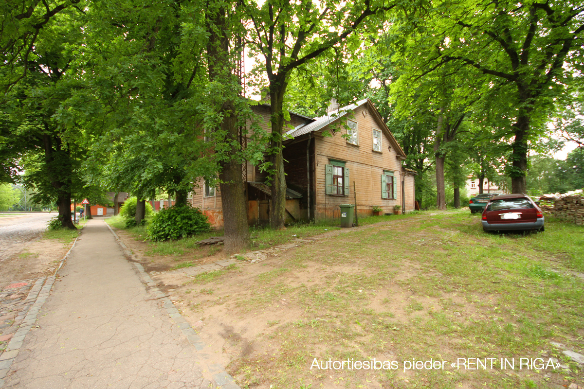 Property building for sale, Kuldīgas street - Image 1