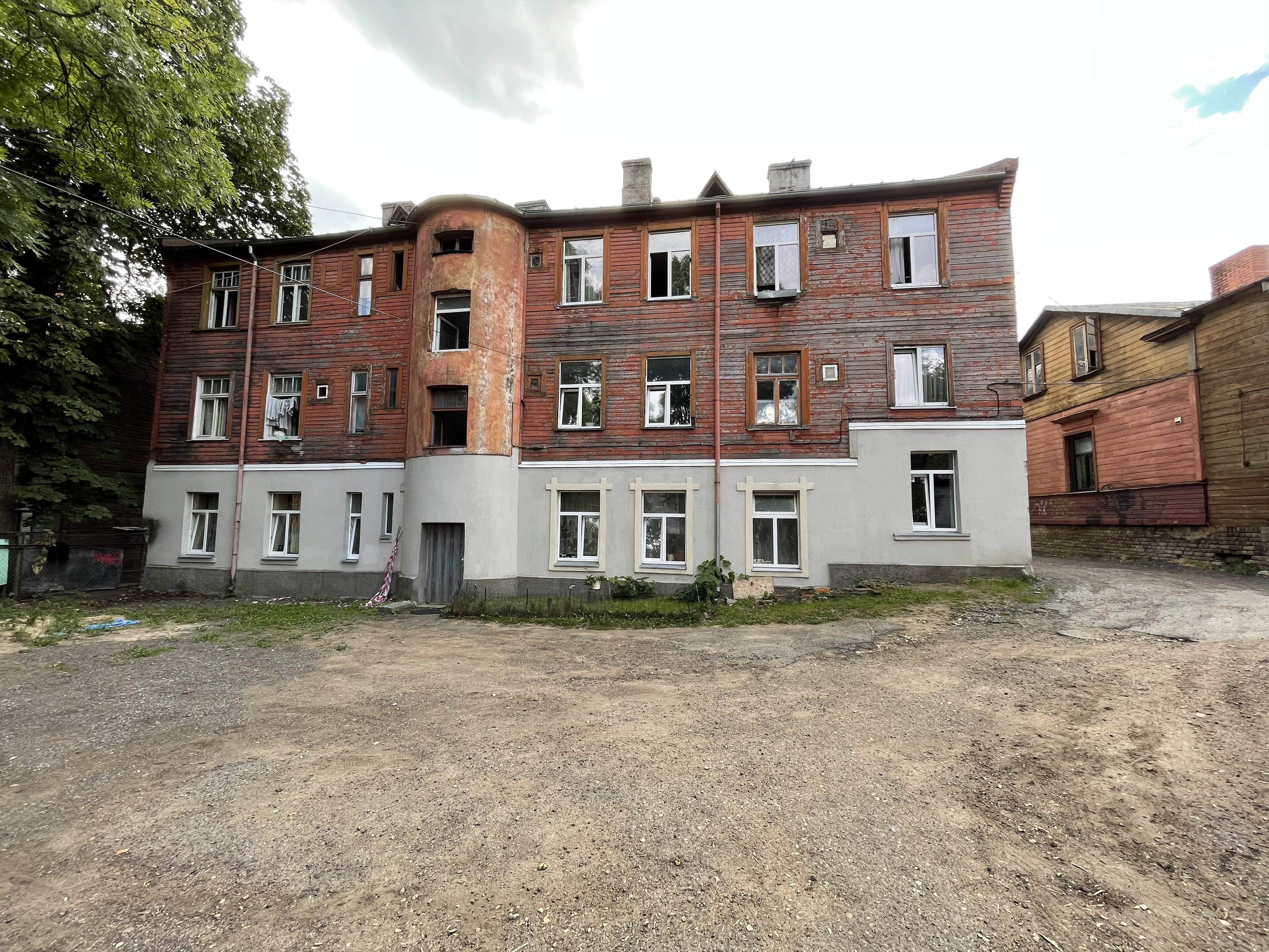 Property building for sale, Ludviķa street - Image 1