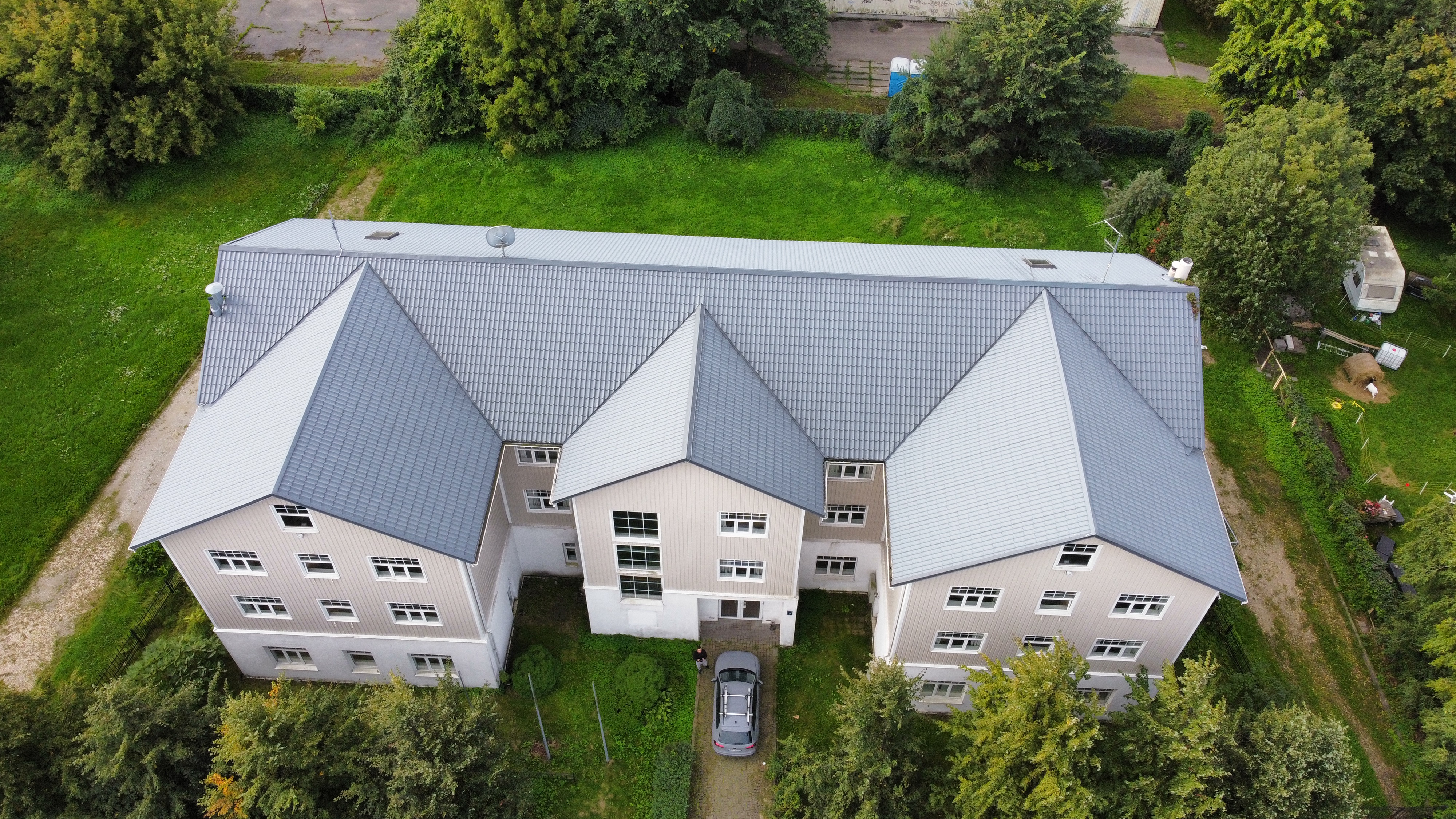 Property building for rent, Mālpils street - Image 1
