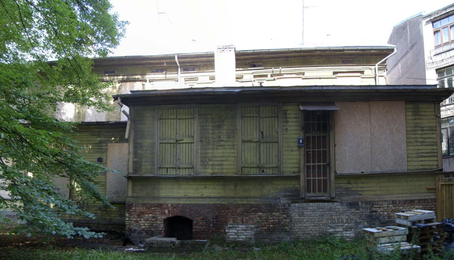 Property building for sale, Mednieku street - Image 1