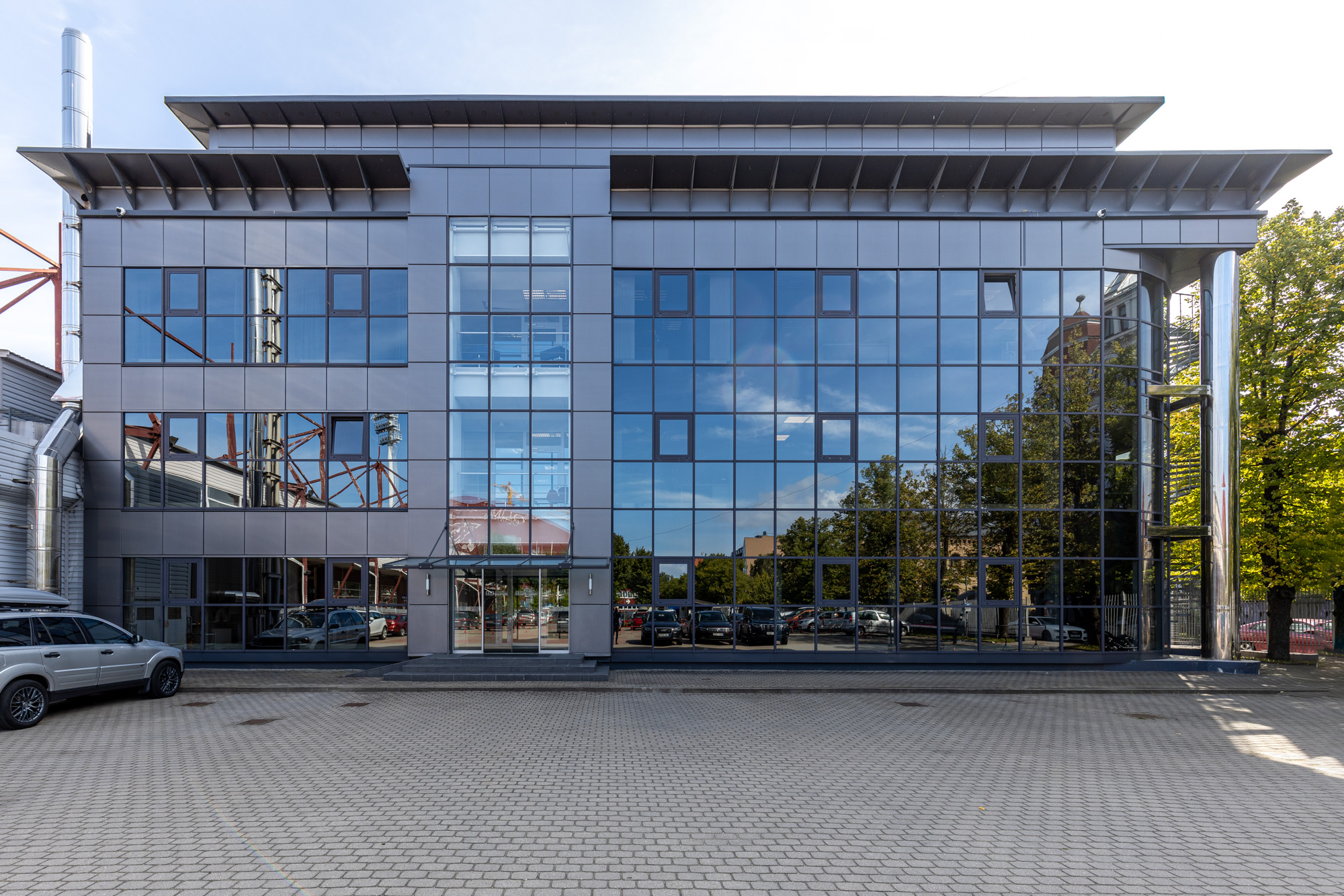 Property building for sale, Melngaiļa street - Image 1