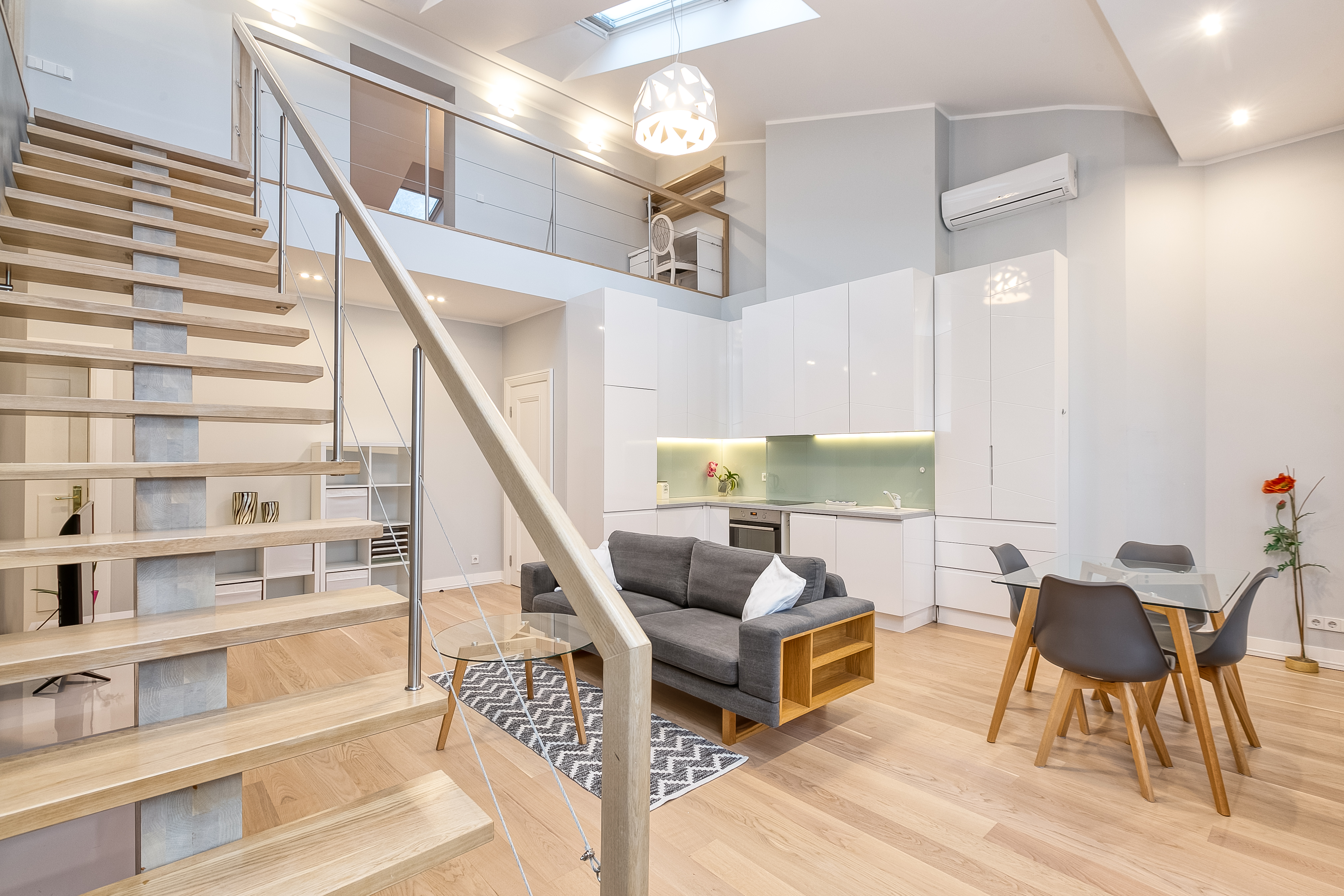 Izīrē dzīvokli, Rūpniecības iela 11 - Attēls 1