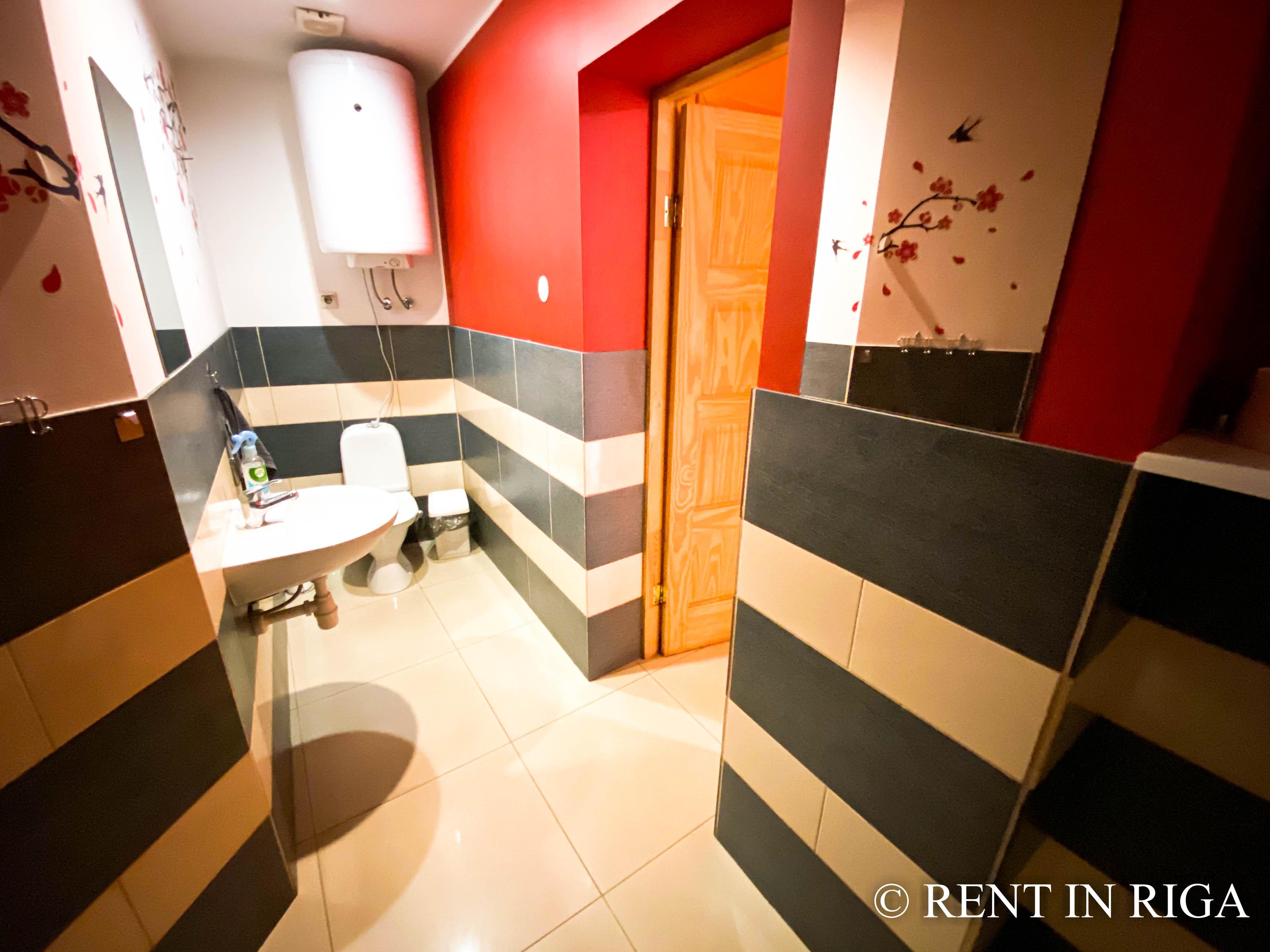 Pārdod dzīvokli, Zeļļu iela 13 - Attēls 1