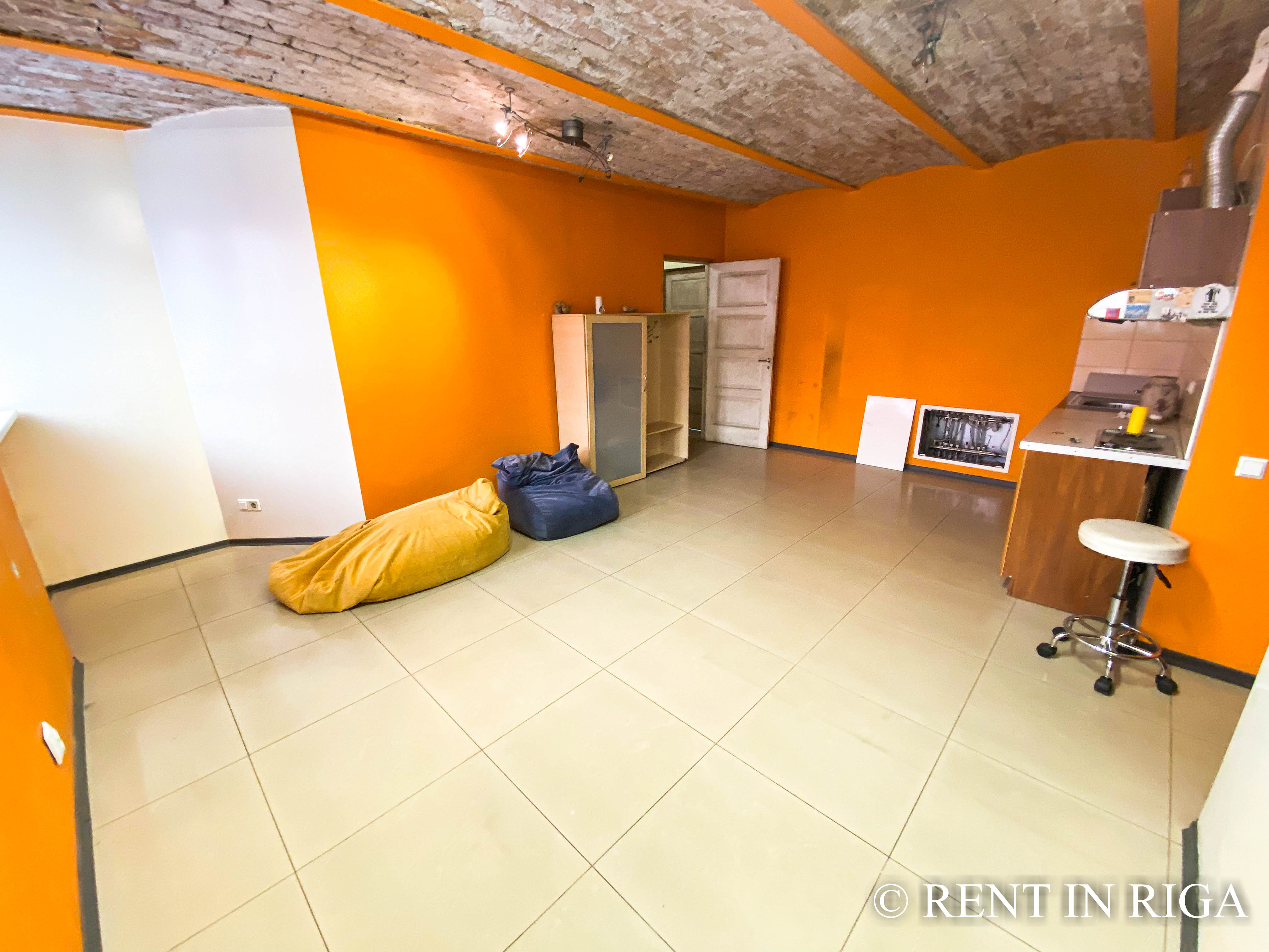 Pārdod dzīvokli, Zeļļu iela 13 - Attēls 1