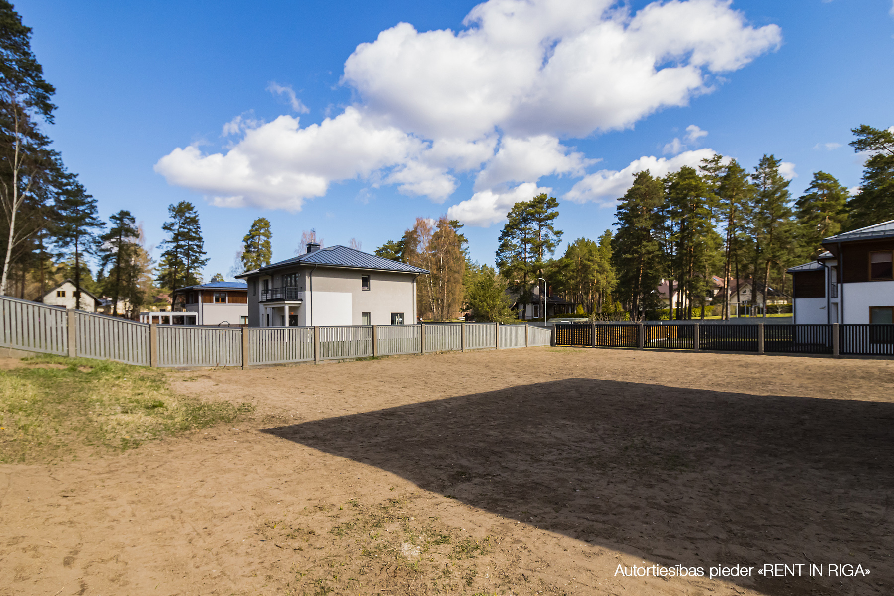 House for sale, Velēnu street - Image 1