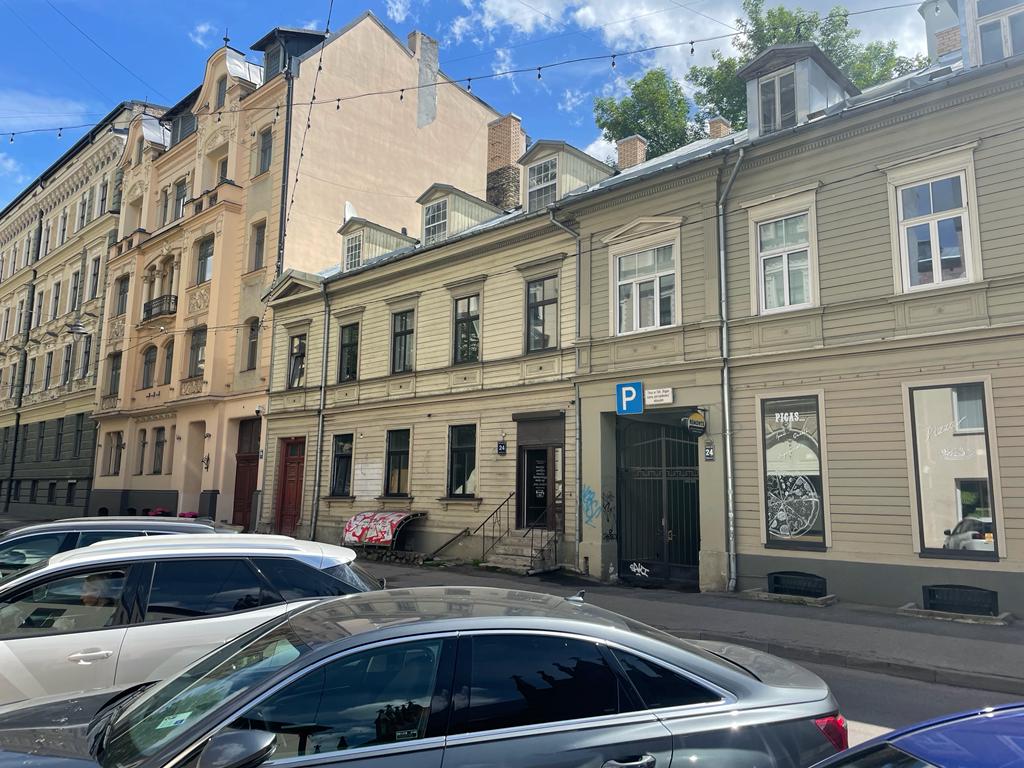 Retail premises for rent, Baznīcas street - Image 1