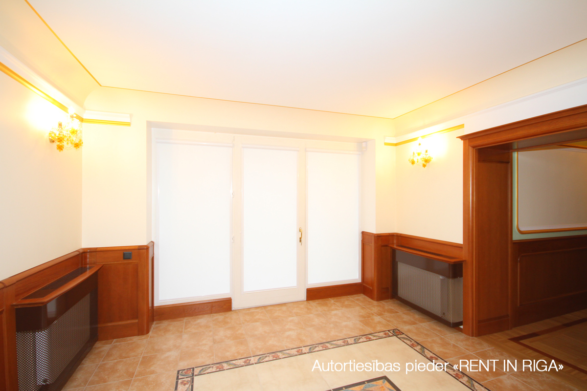 Pārdod ražošanas telpas, Avenes iela - Attēls 1