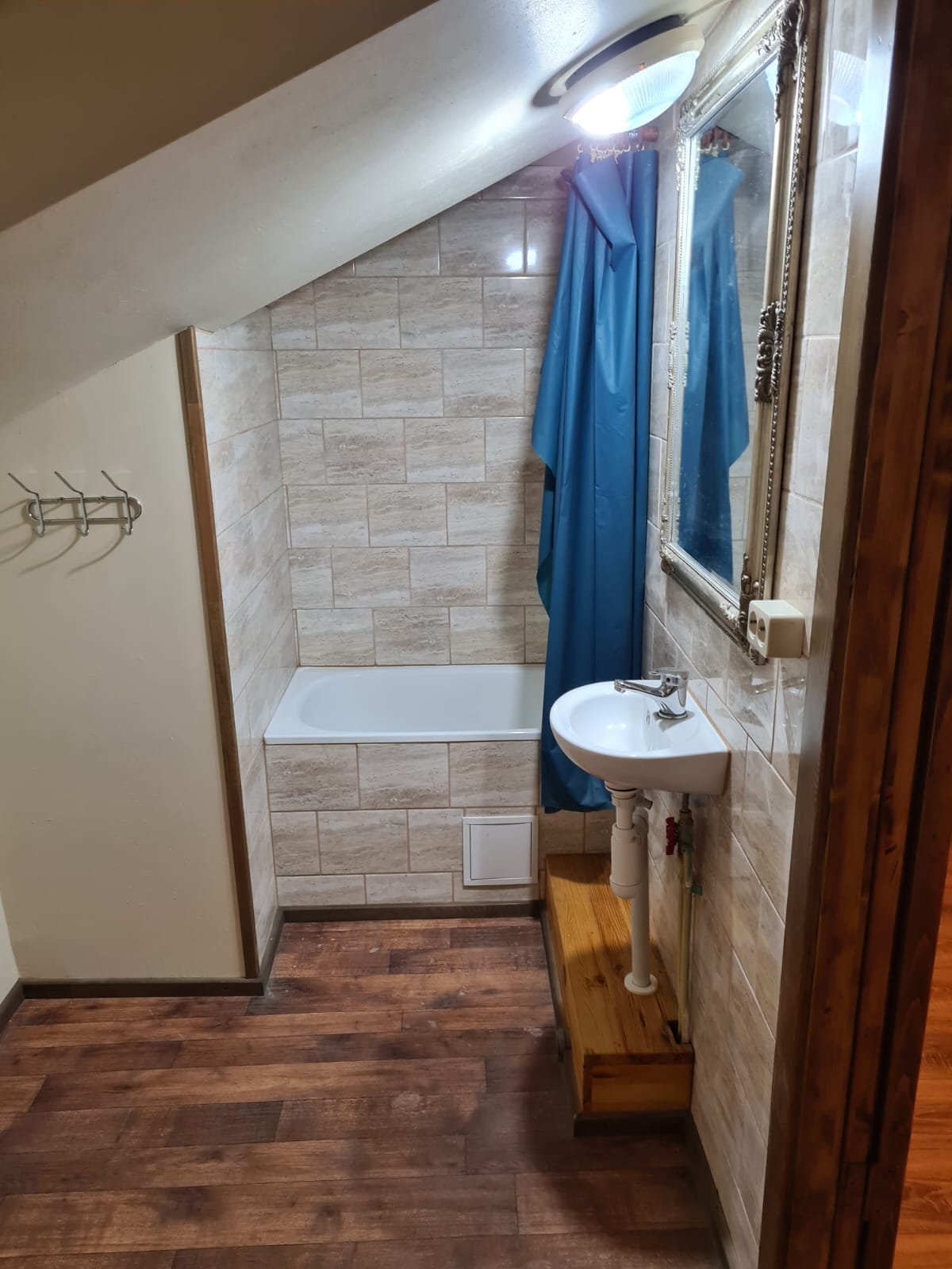 Izīrē dzīvokli, Čaka iela 99 - Attēls 1