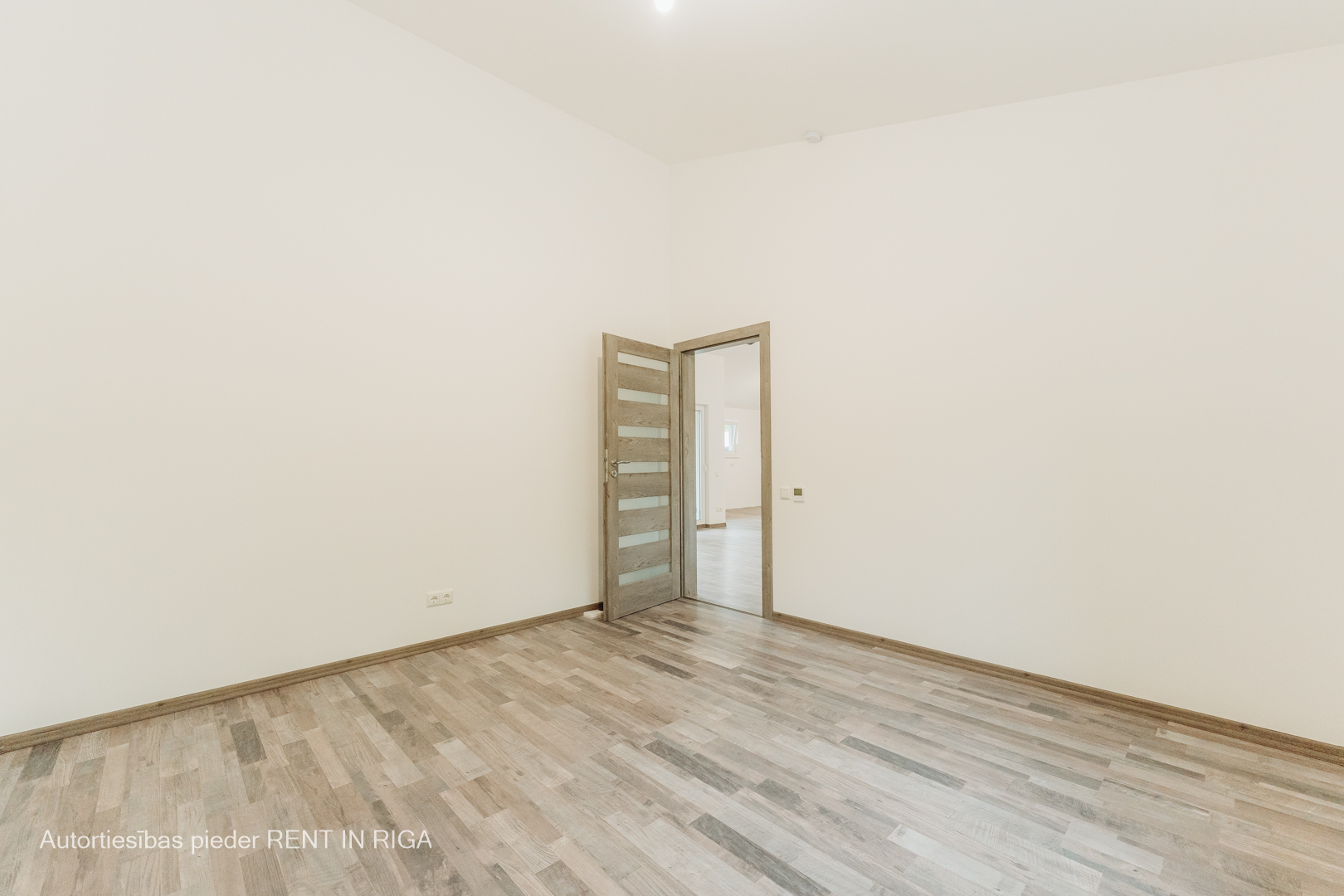 Pārdod māju, Saulesciema iela - Attēls 1