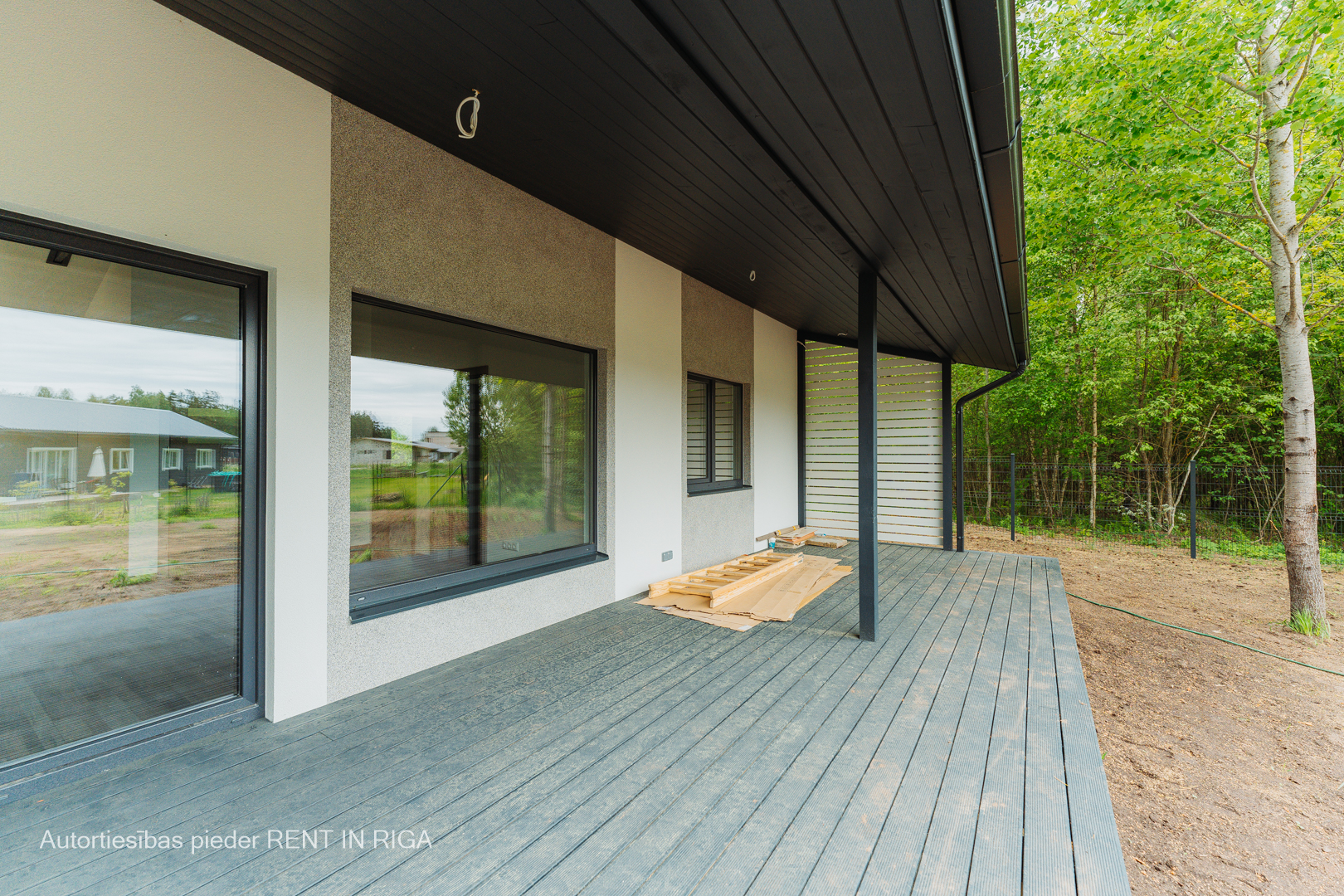 Pārdod māju, Saulesciema iela - Attēls 1