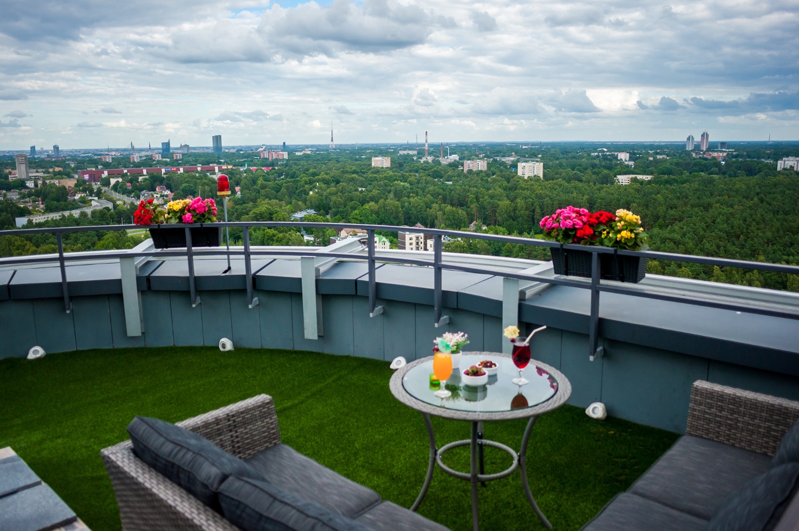 Apartment for sale, Anniņmuižas bulvāris street 43 - Image 1