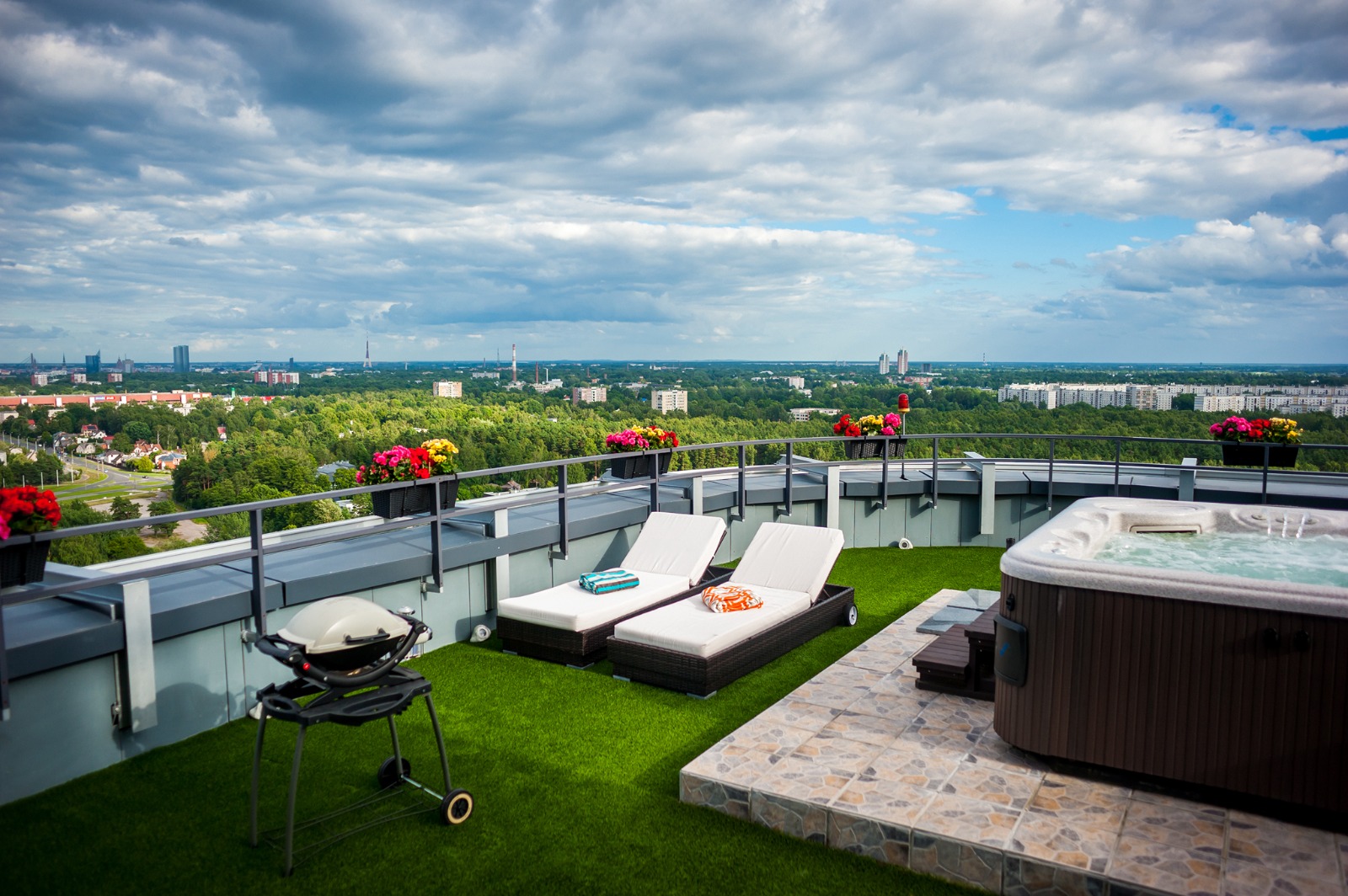 Apartment for sale, Anniņmuižas bulvāris street 43 - Image 1