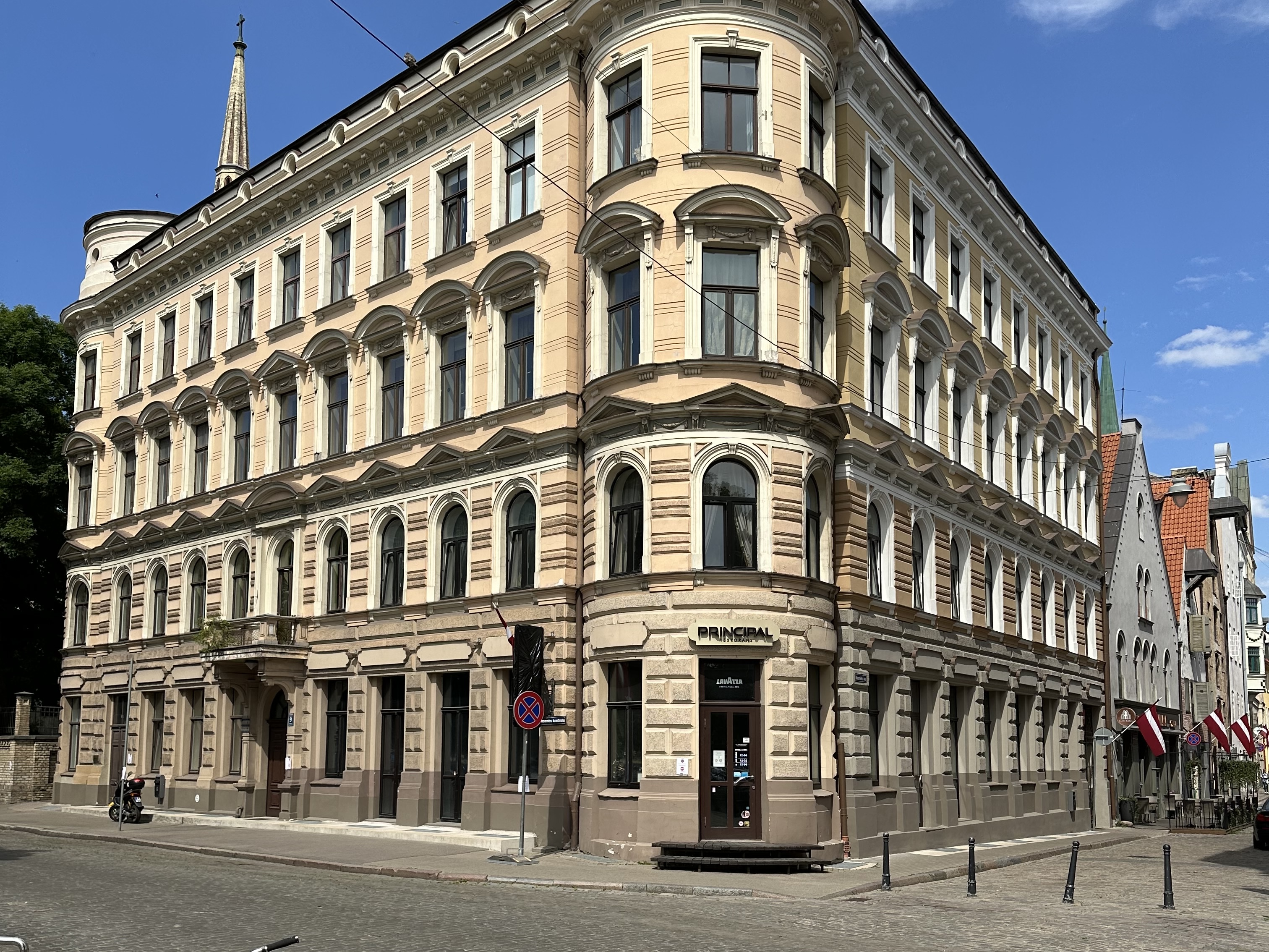 Apartment for rent, 11. Novembra krastmala street 9 - Image 1