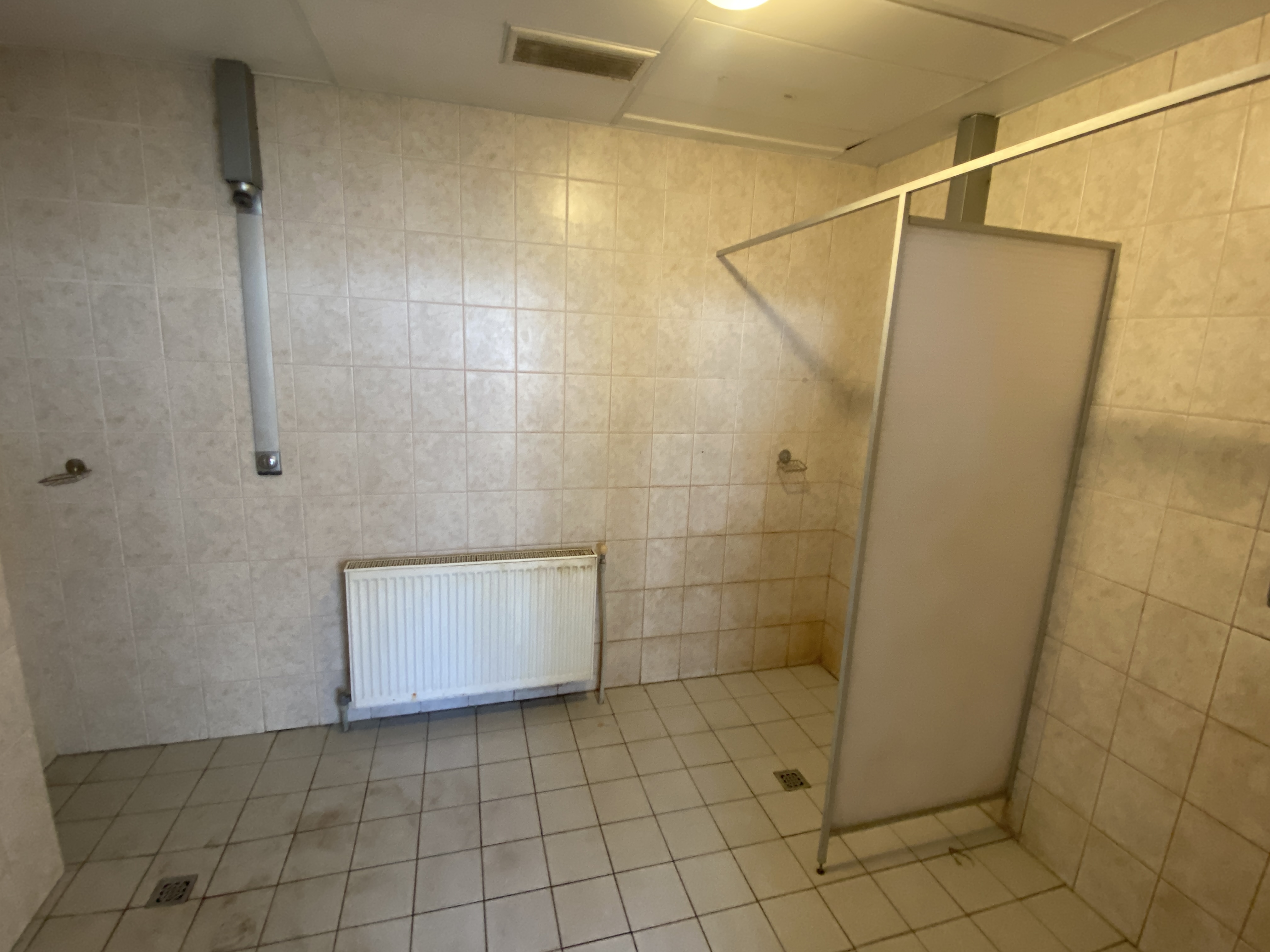 Iznomā noliktavu, Pildas iela - Attēls 1