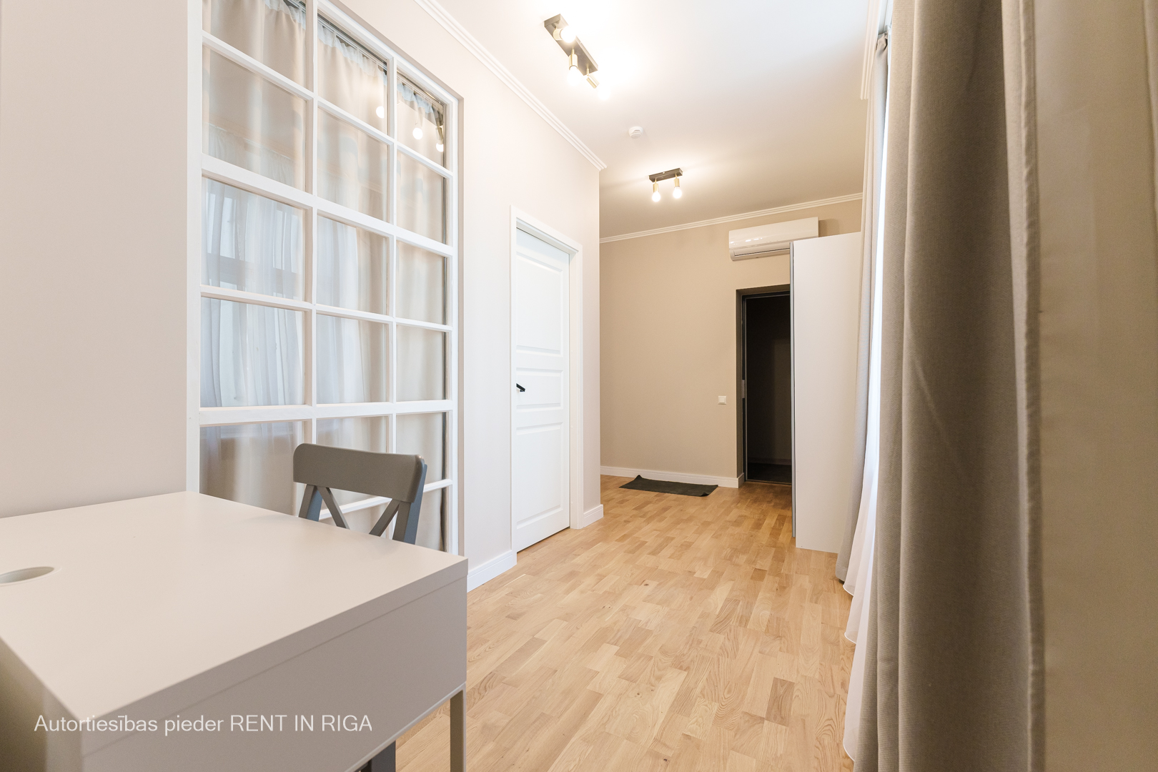 Apartment for rent, Vecpilsētas street 12 - Image 1
