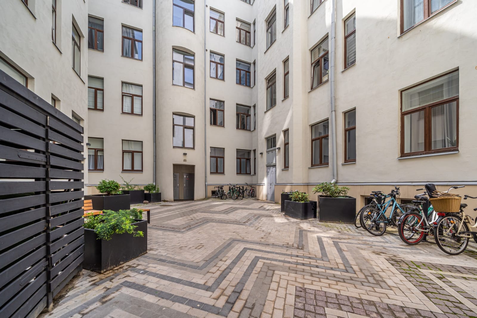 Apartment for rent, Kalniņa street 1 - Image 1
