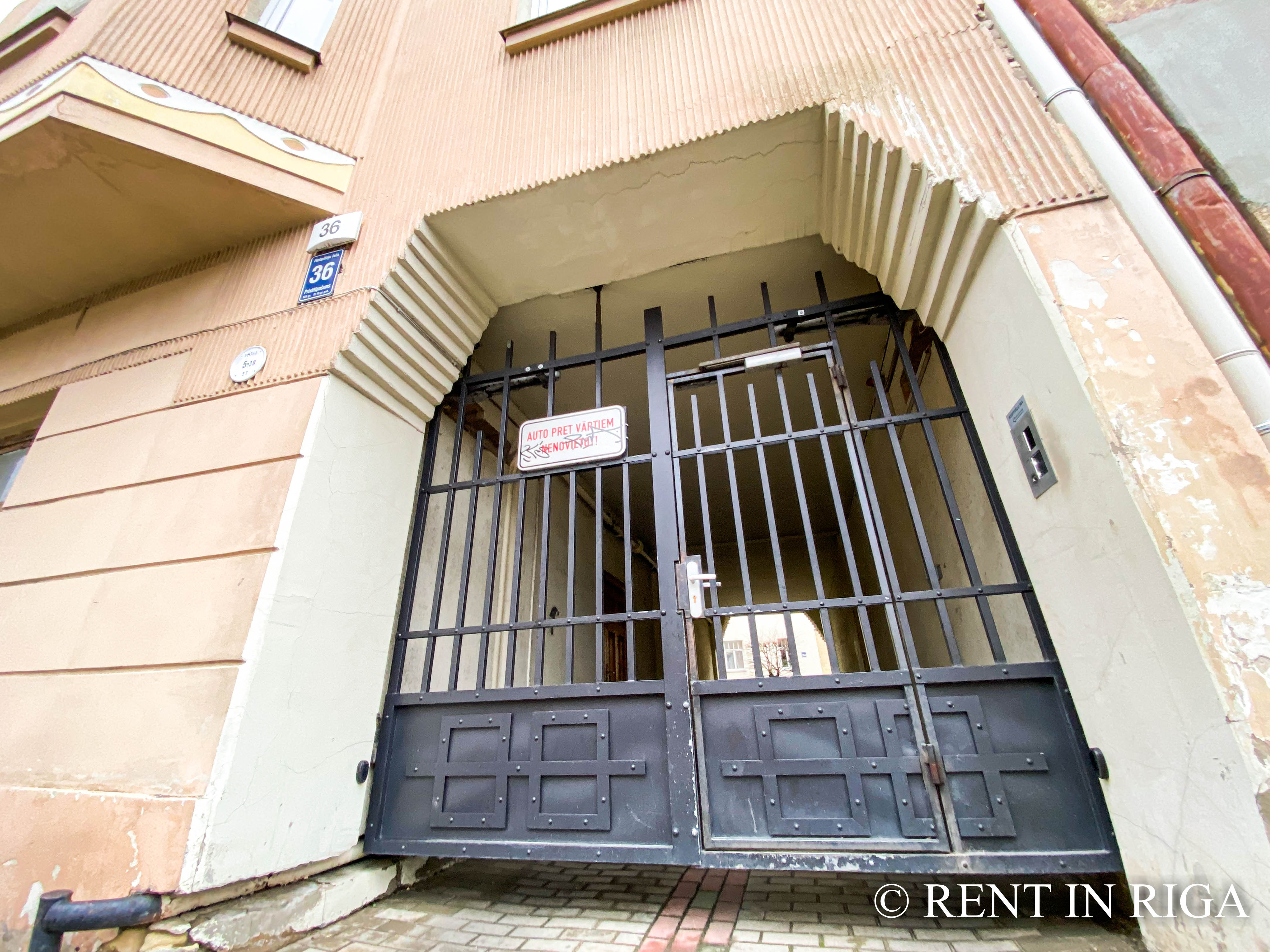 Pārdod dzīvokli, Hospitāļu iela 36A - Attēls 1