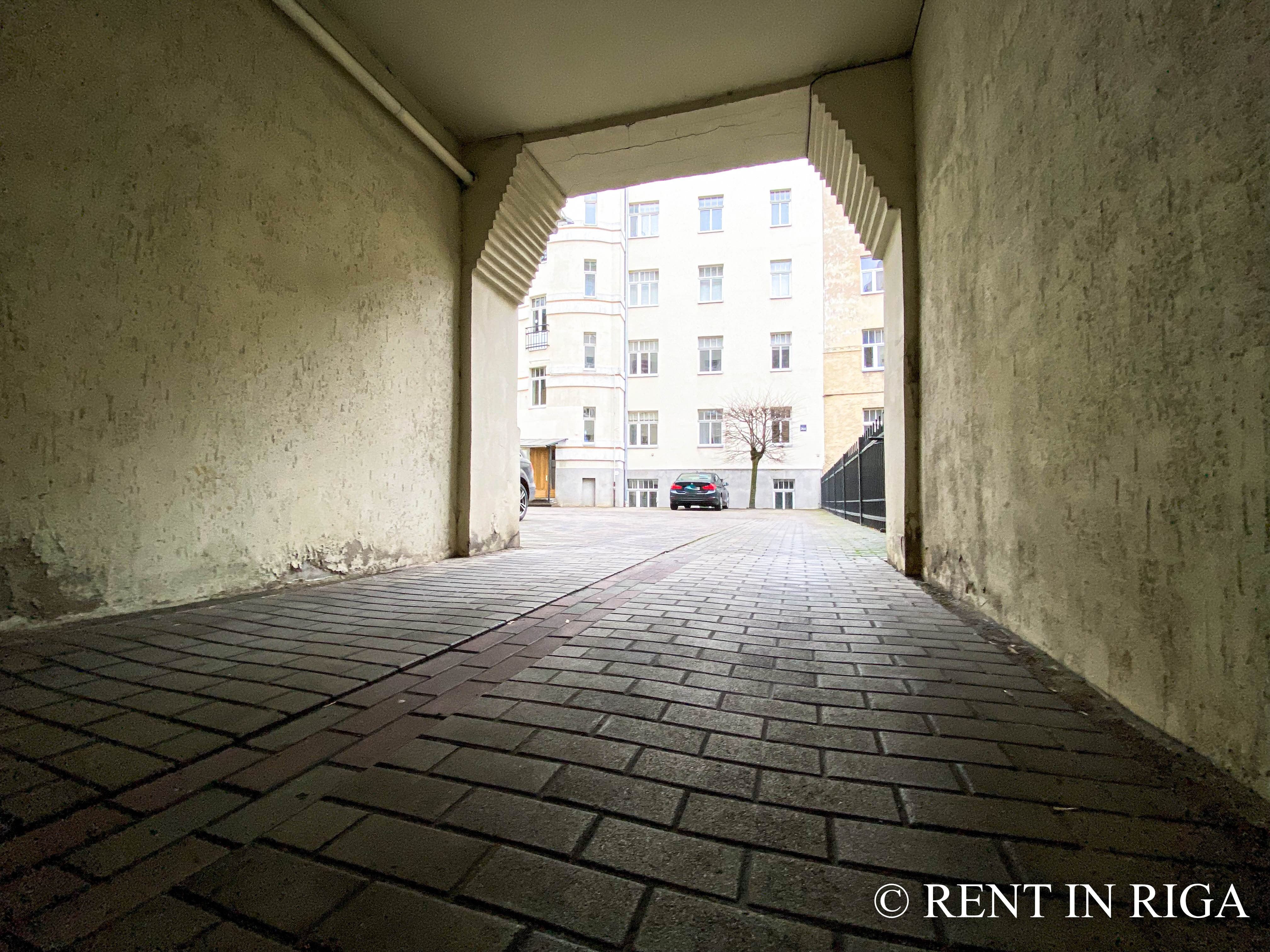 Pārdod dzīvokli, Hospitāļu iela 36A - Attēls 1