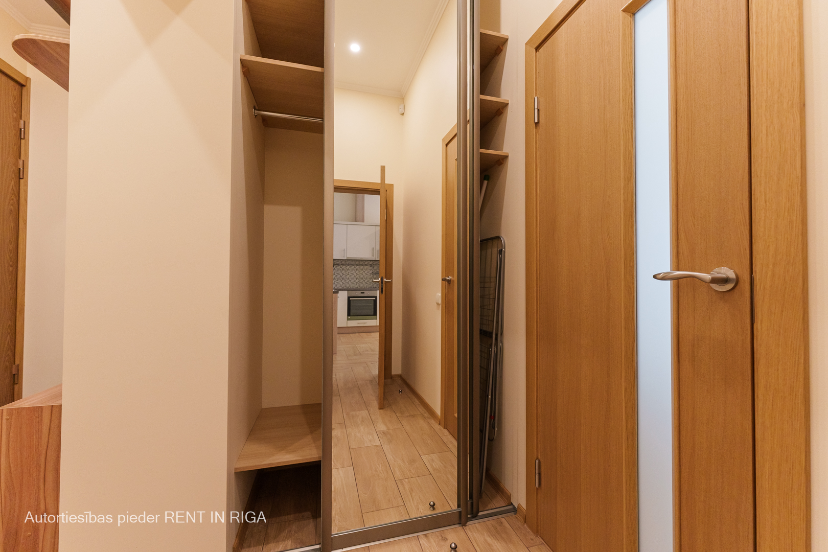 Apartment for rent, Dzirnavu street 70 - Image 1